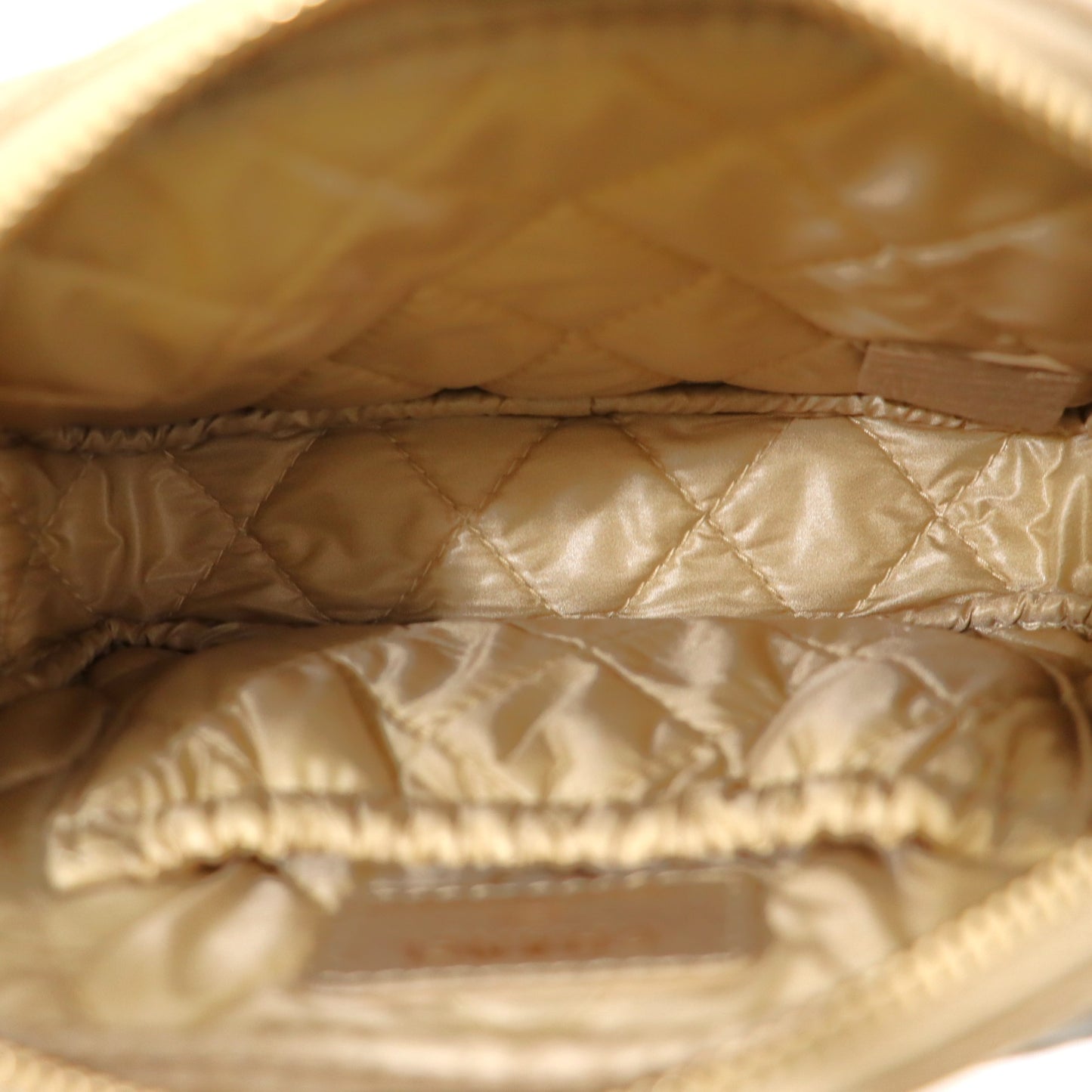 CHANEL POUCH