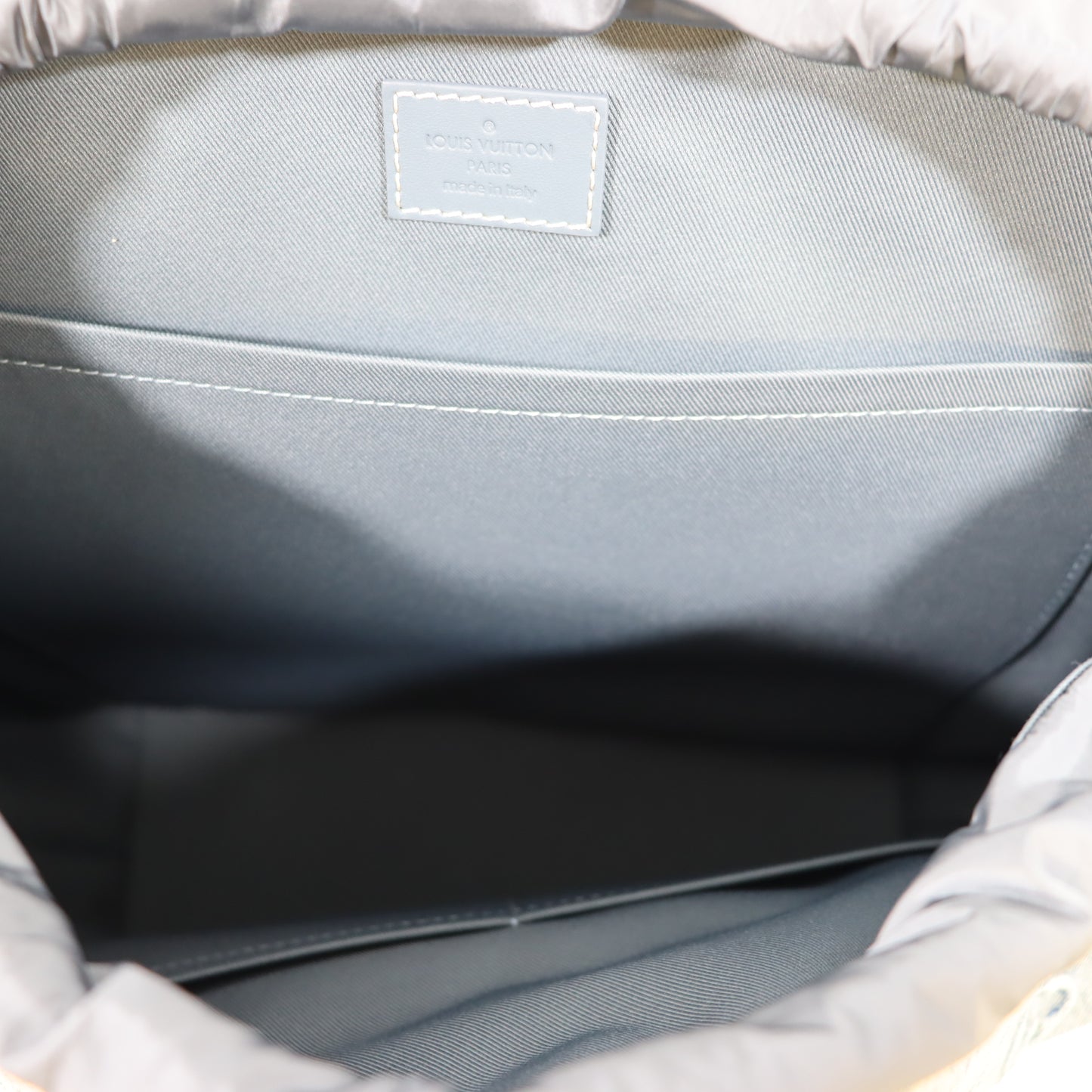 LOUIS VUITTON M22534 MONTSOURIS BCKPACK
