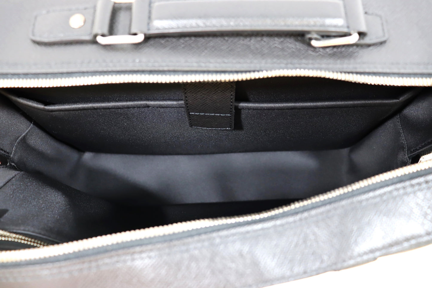 LOUIS VUITTON M30769 BRIEFCASE BAKPACK