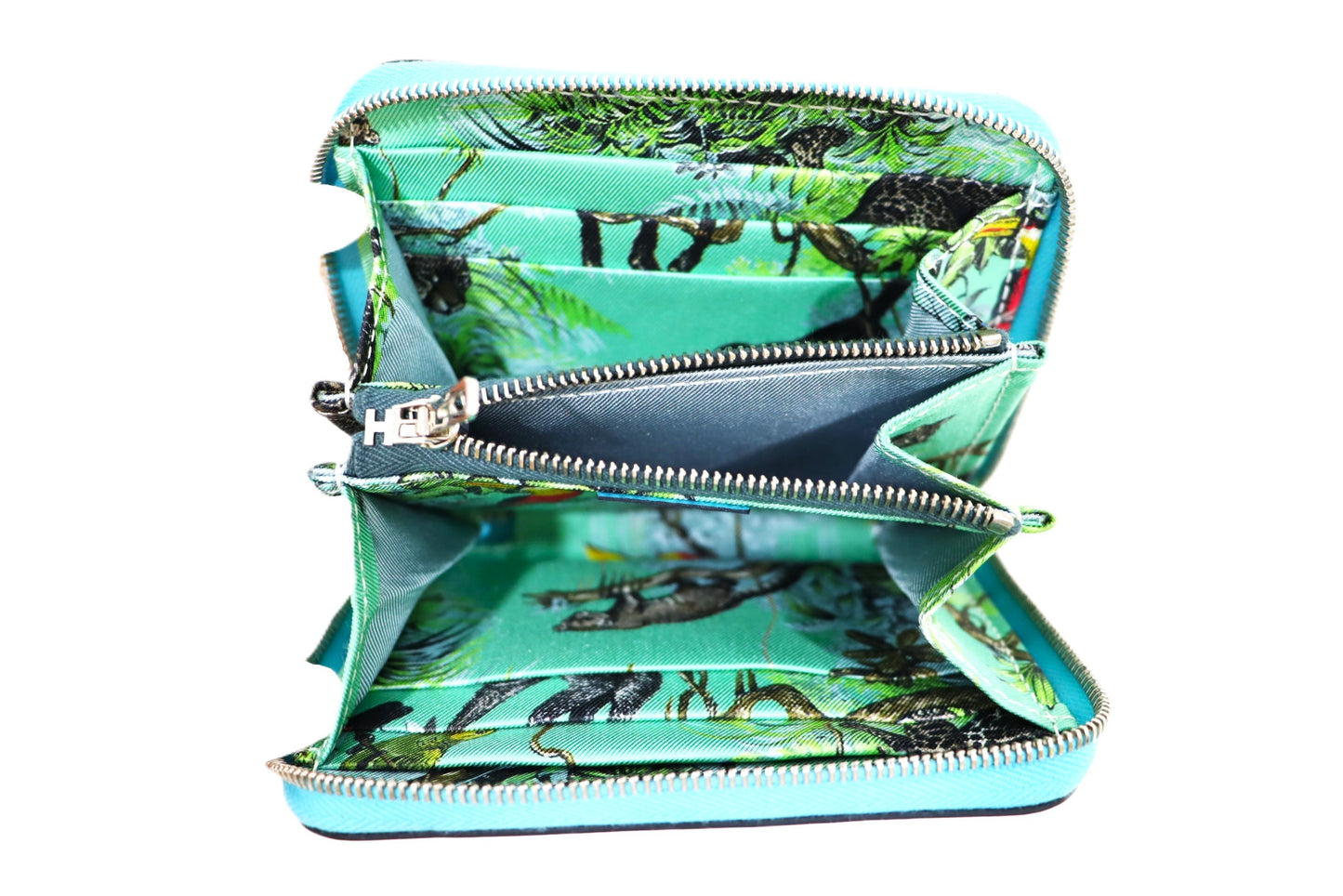 HERMES SILK IN COMPACT