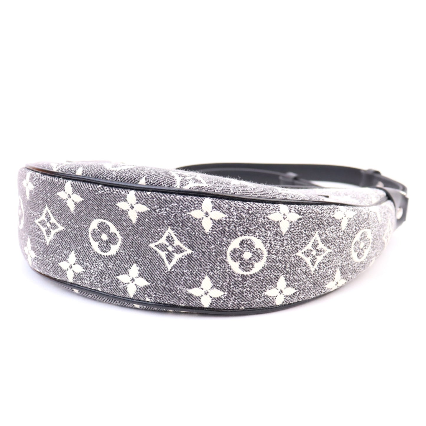 LOUIS VUITTON M21752 LOOP