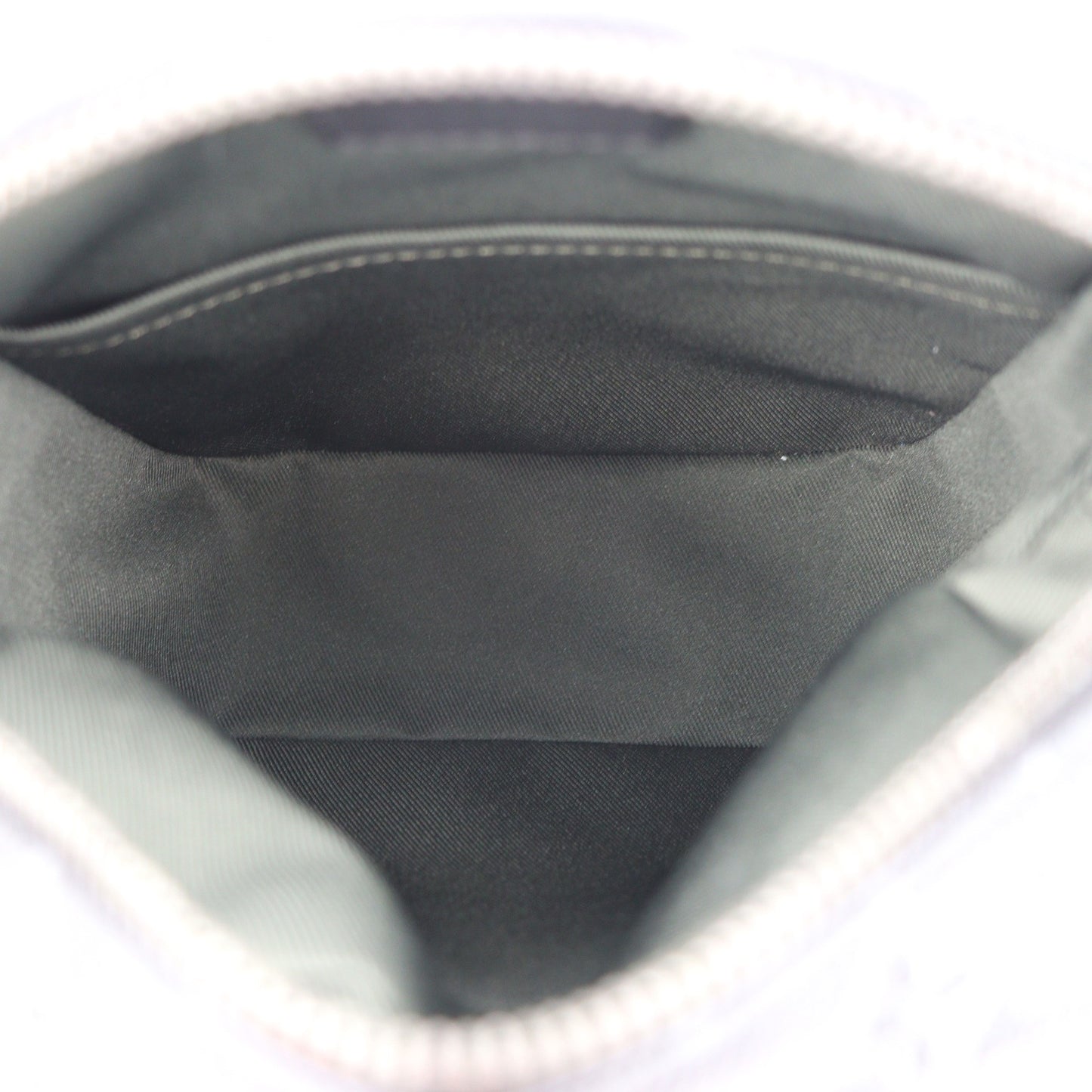 LOUIS VUITTON M43677 DANUBE