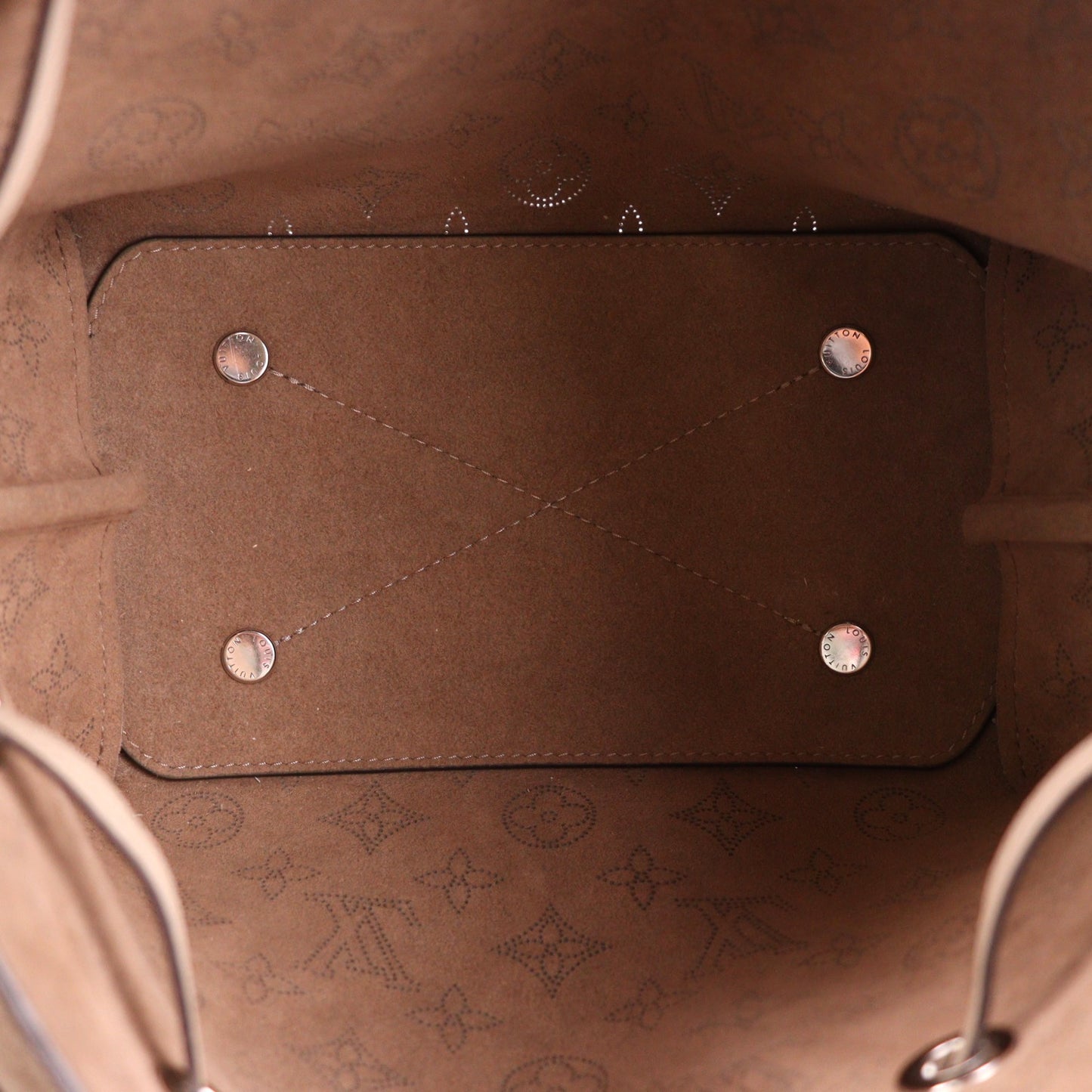 LOUIS VUITTON M57201 BELLA