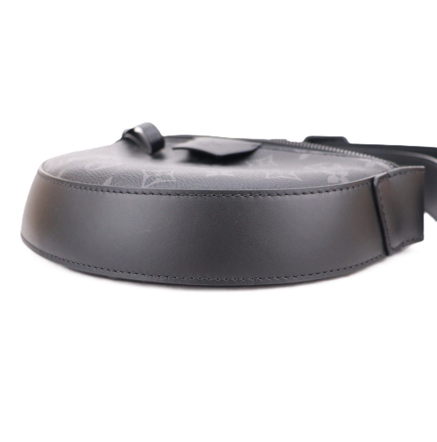 LOUIS VUITTON M23835 LV MOON CROSSBODY