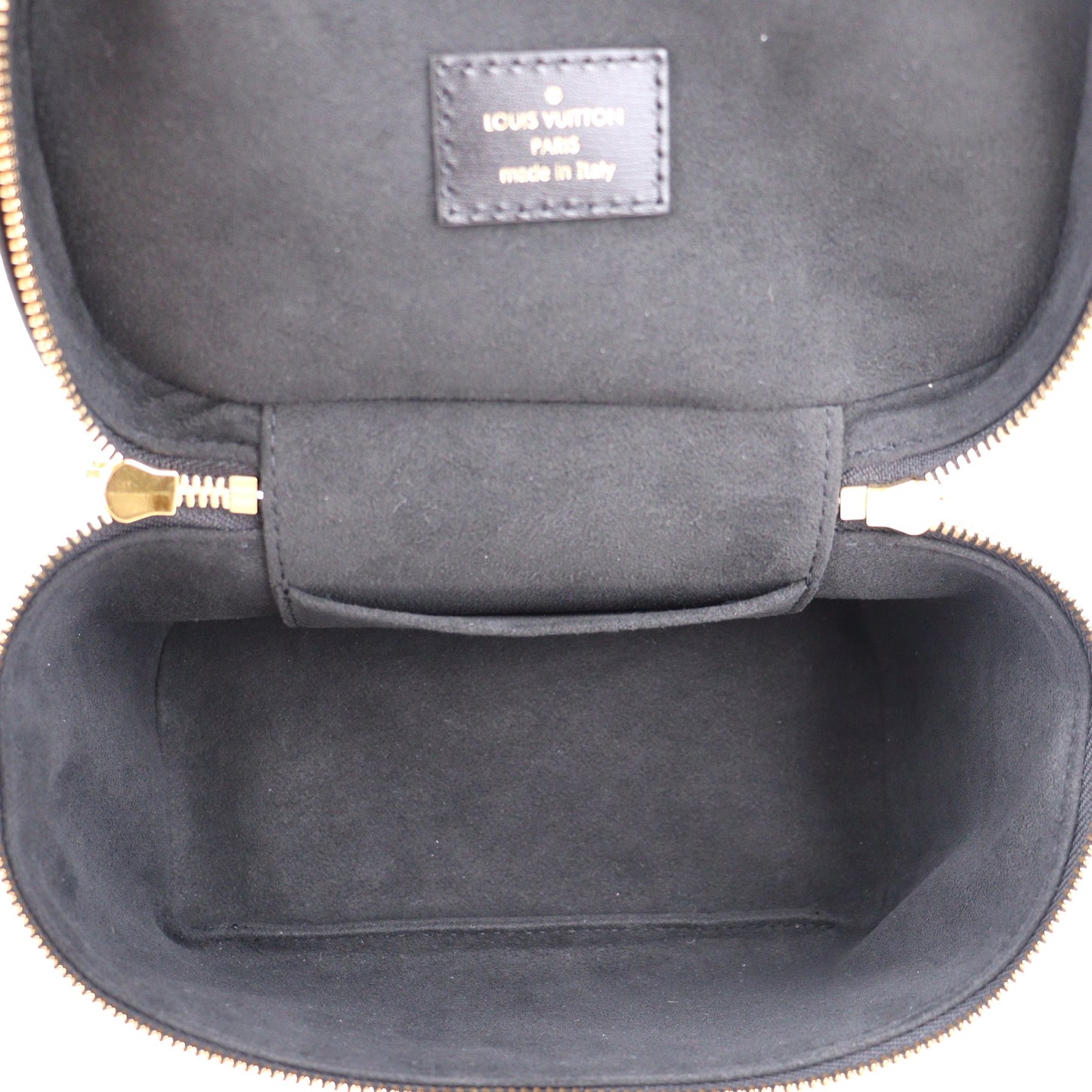 LOUIS VUITTON M57482 VANITY