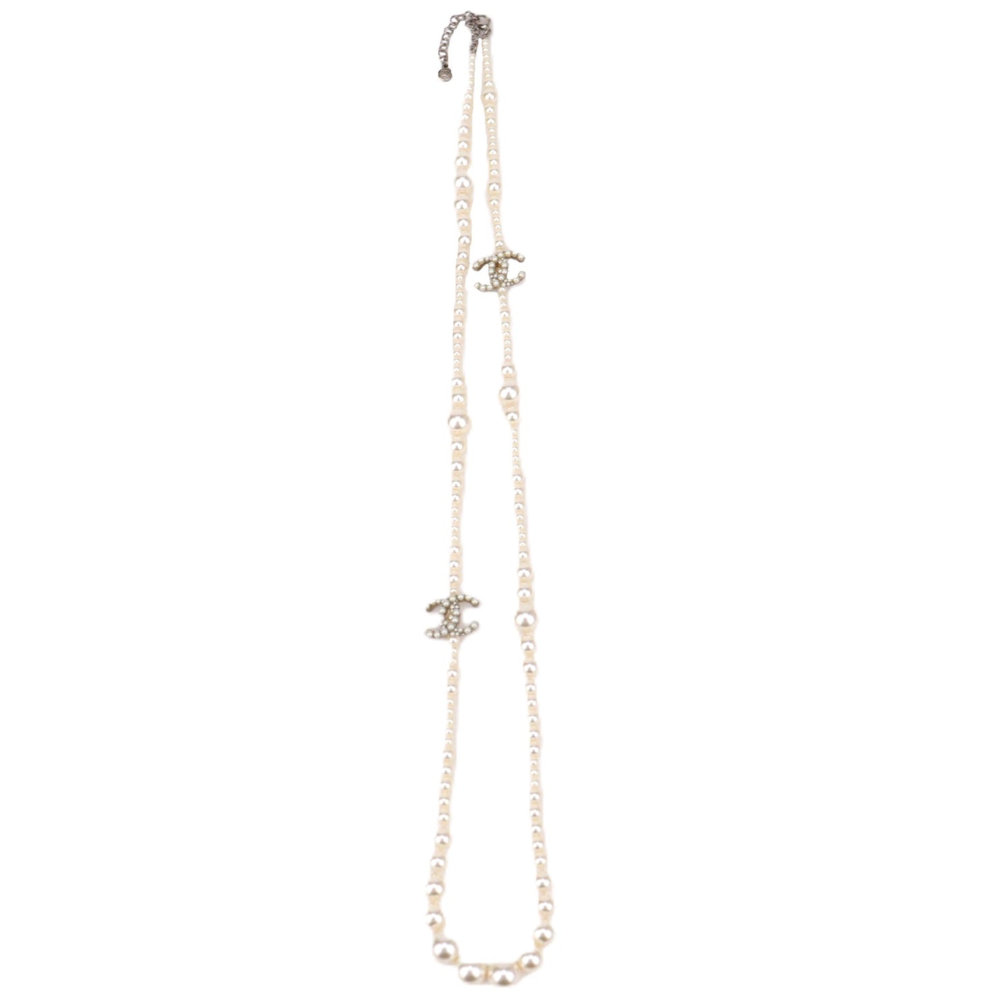 CHANEL NECKLACE