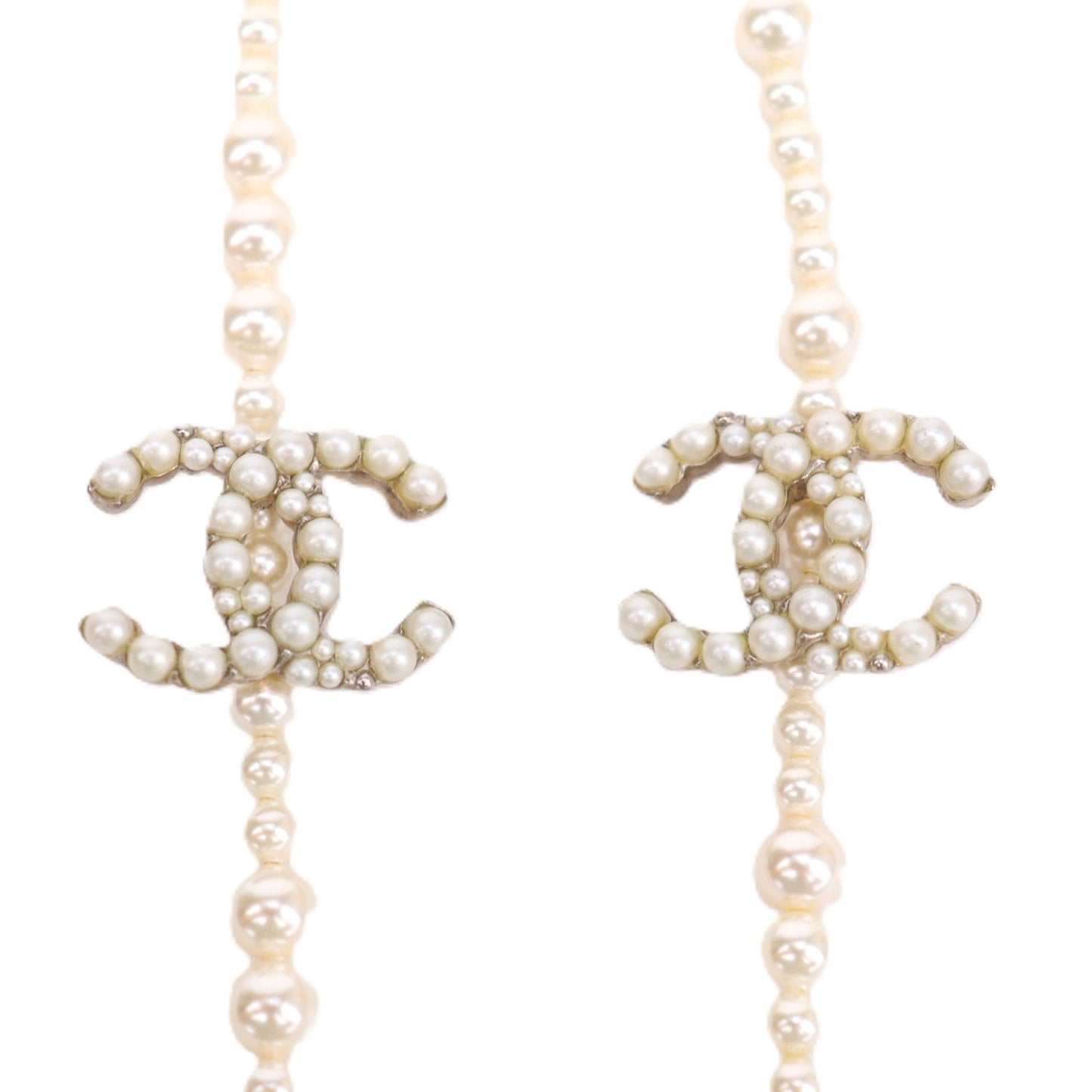 CHANEL NECKLACE