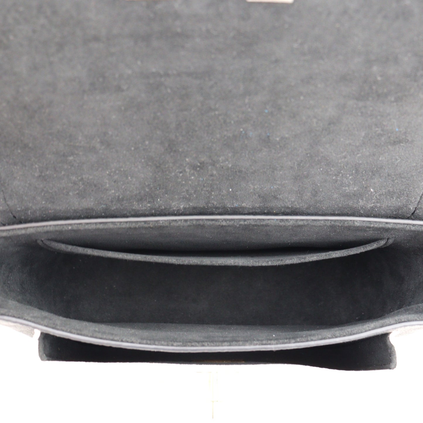 LOUIS VUITTON M58557 LOCK ME TENDER
