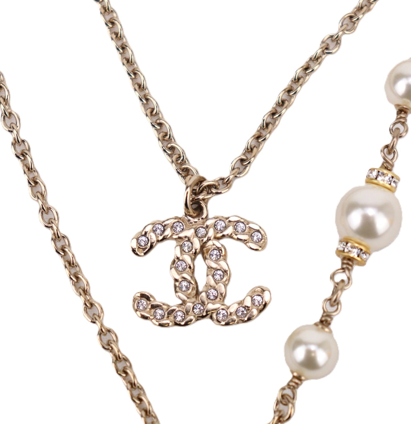 CHANEL NECKLACE