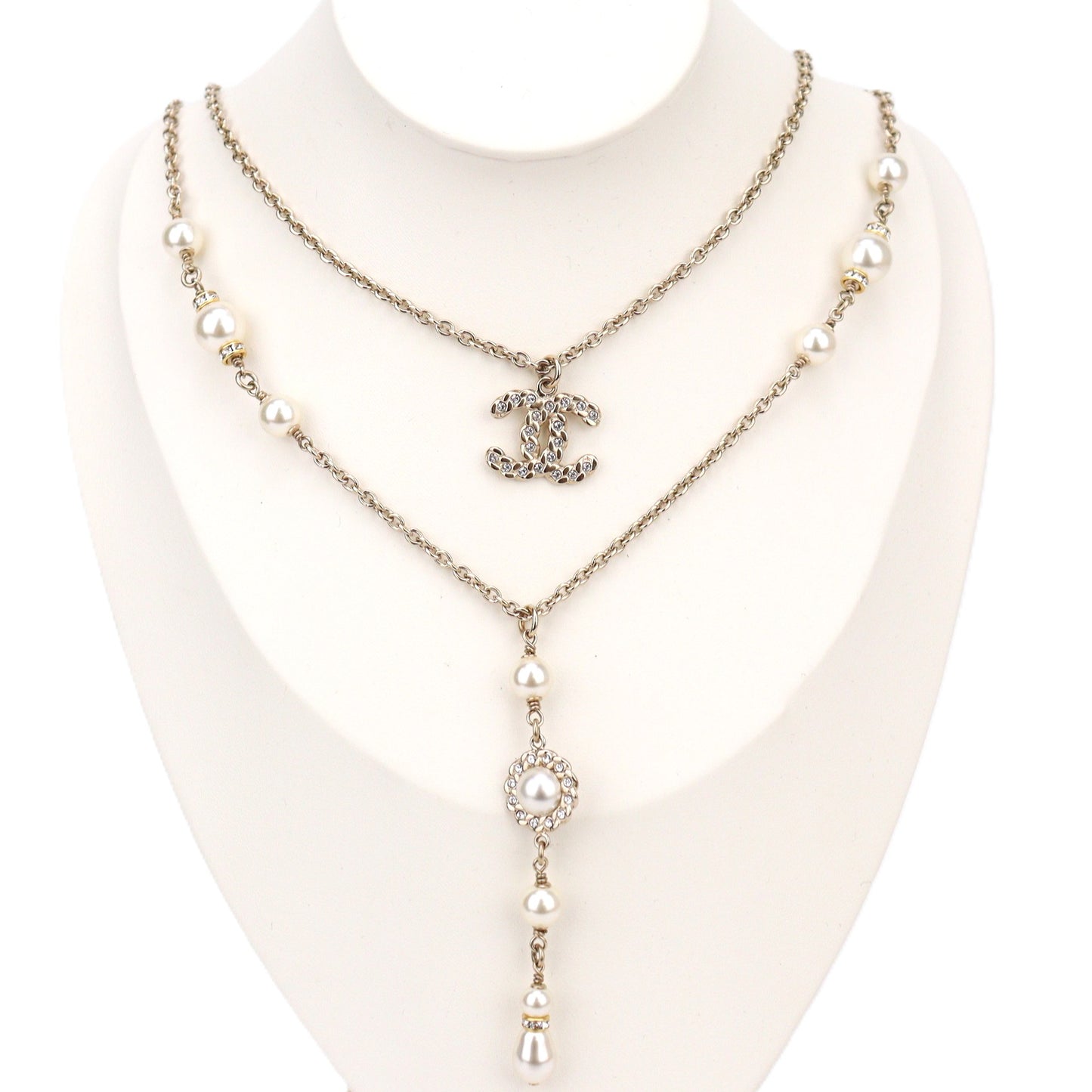 CHANEL NECKLACE