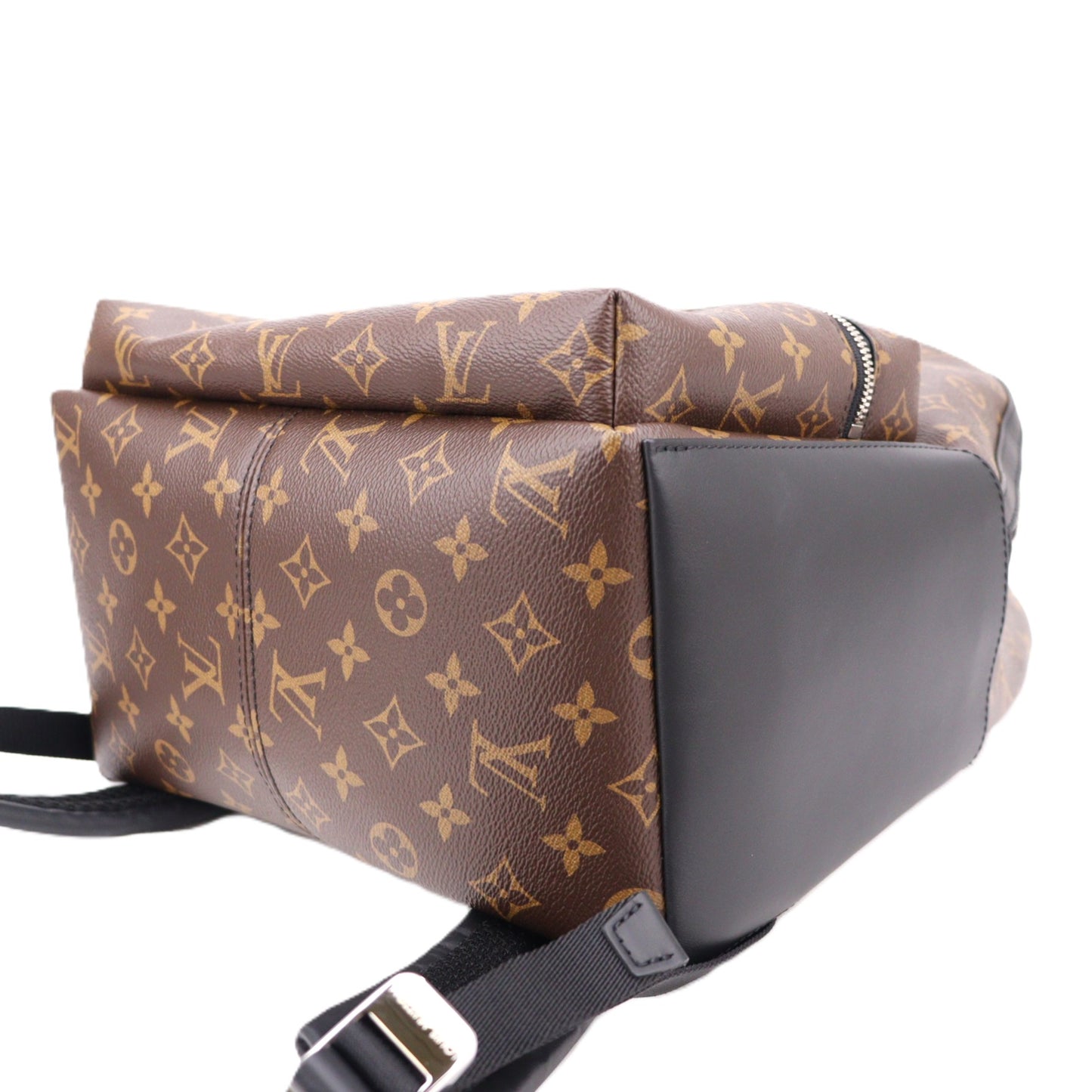 LOUIS VUITTON M46684 DISCOVERY BACKPACK