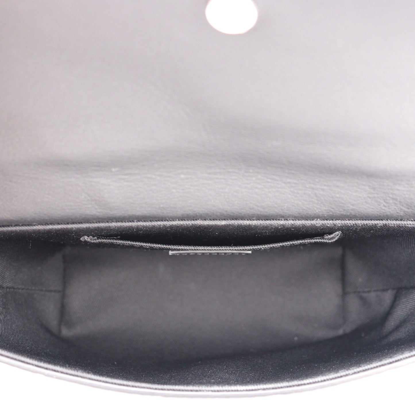 LOUIS VUITTON M12636 PULSE WEARABLE WALLET