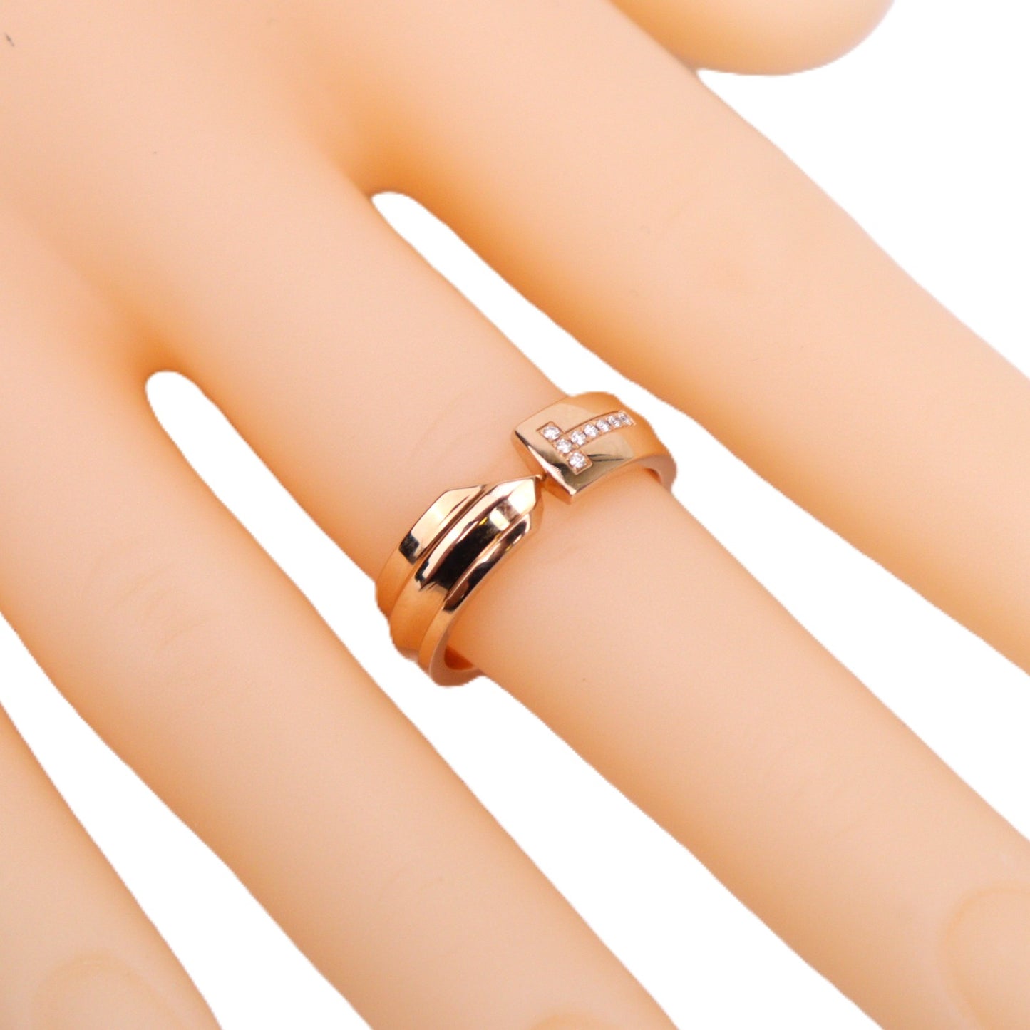 TIFFANY Modern Key Ring