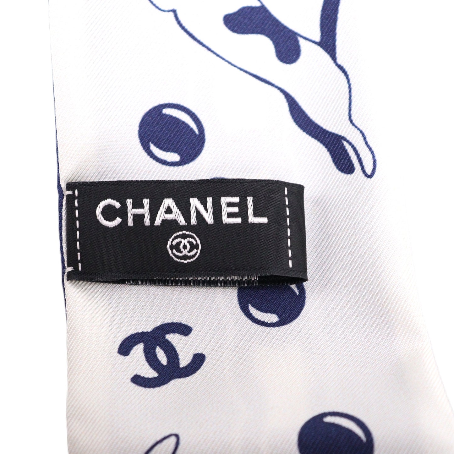 CHANEL AA8915 SLIM BANDEAU