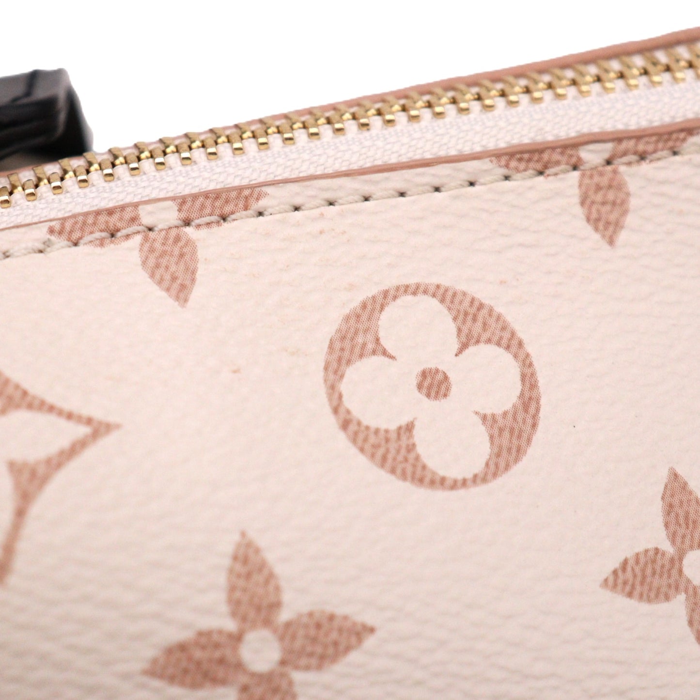 LOUIS VUITTON M46907 SIDE TRUNK