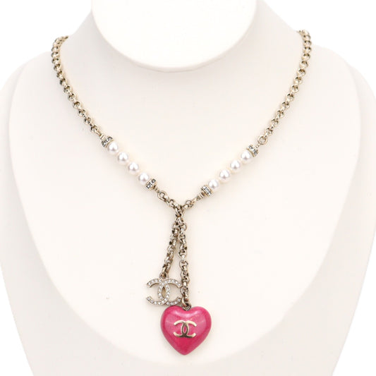 CHANEL NECKLACE