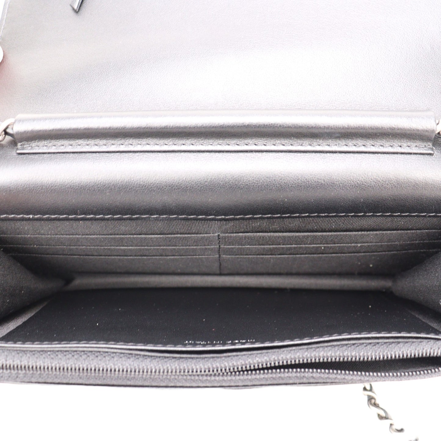 CHANEL WALLET ON CHAIN