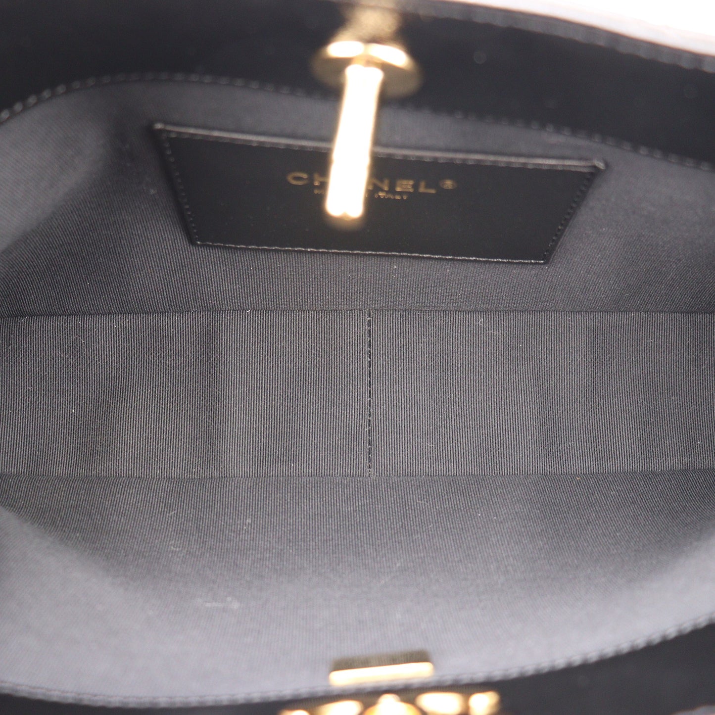 CHANEL AS5077 BAG
