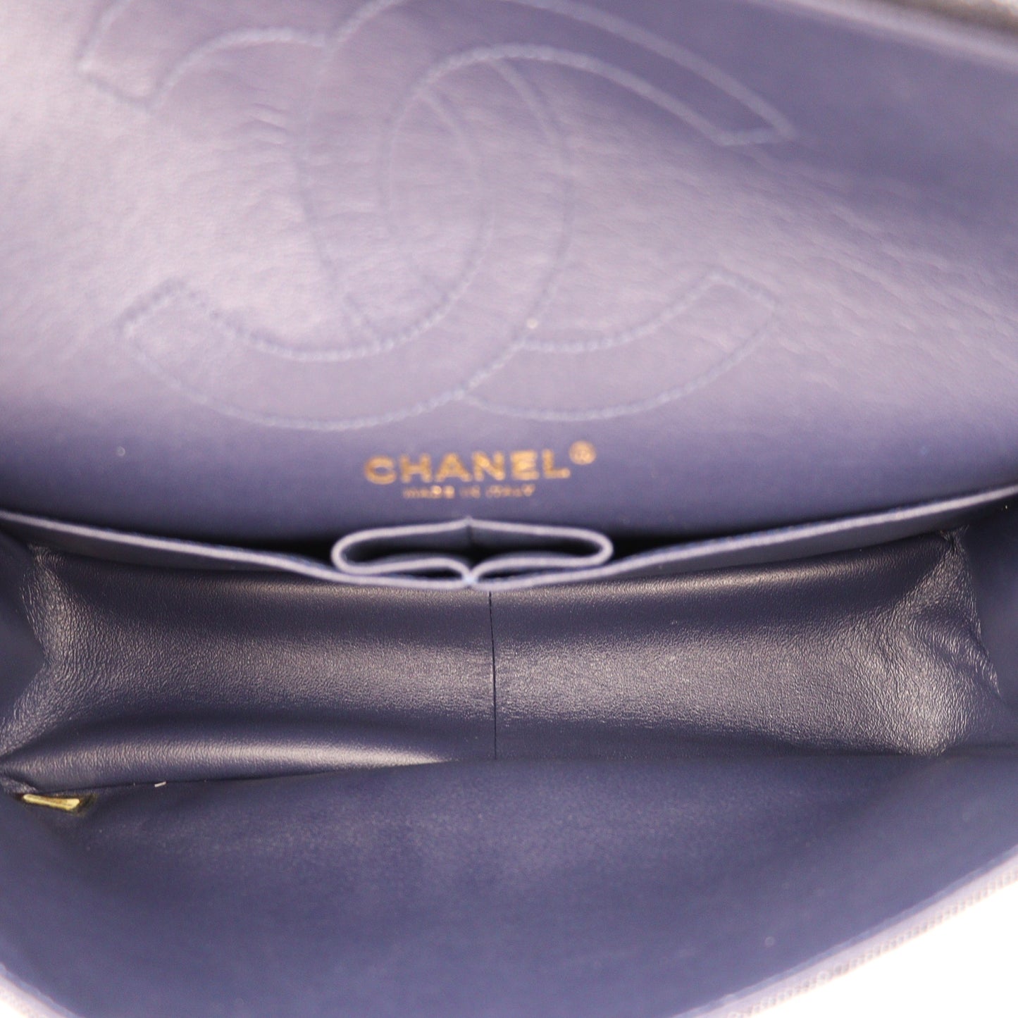 CHANEL 37587 SHOULDER BAG