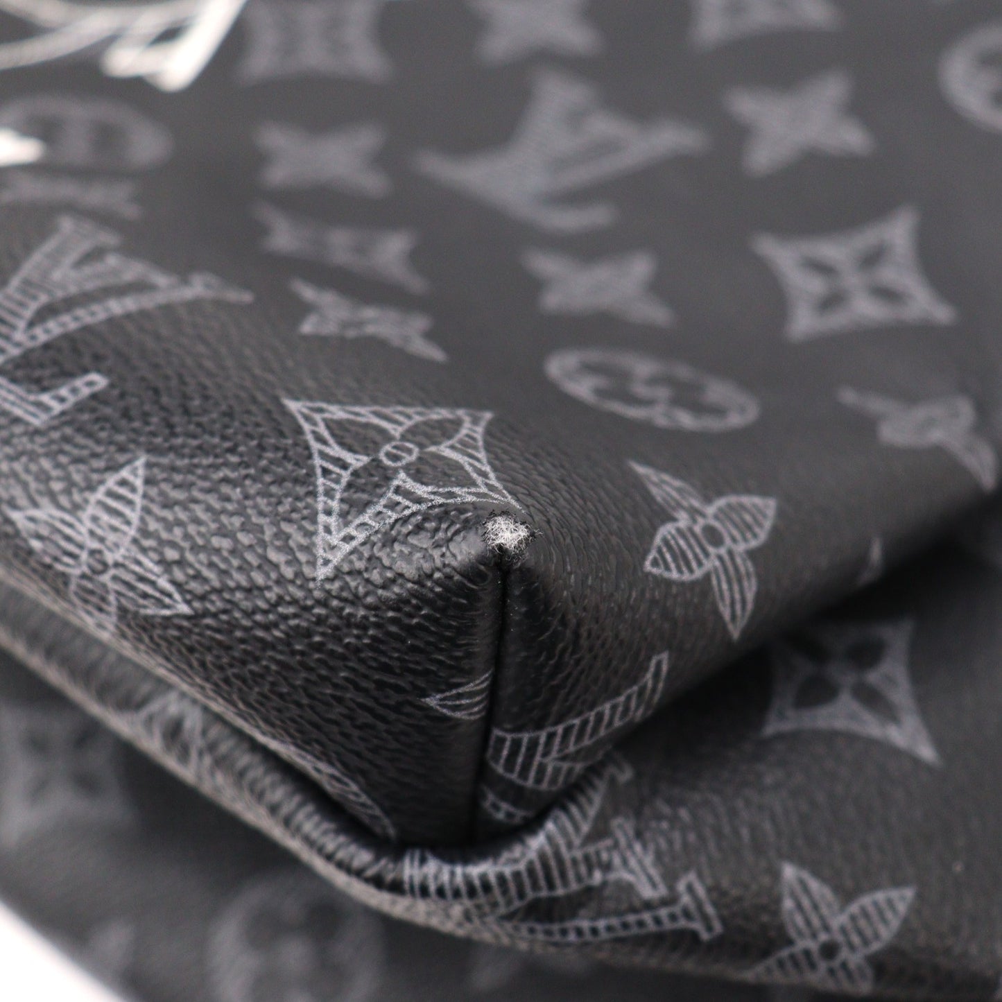 LOUIS VUITTON M43675 APOLLO BACKPACK