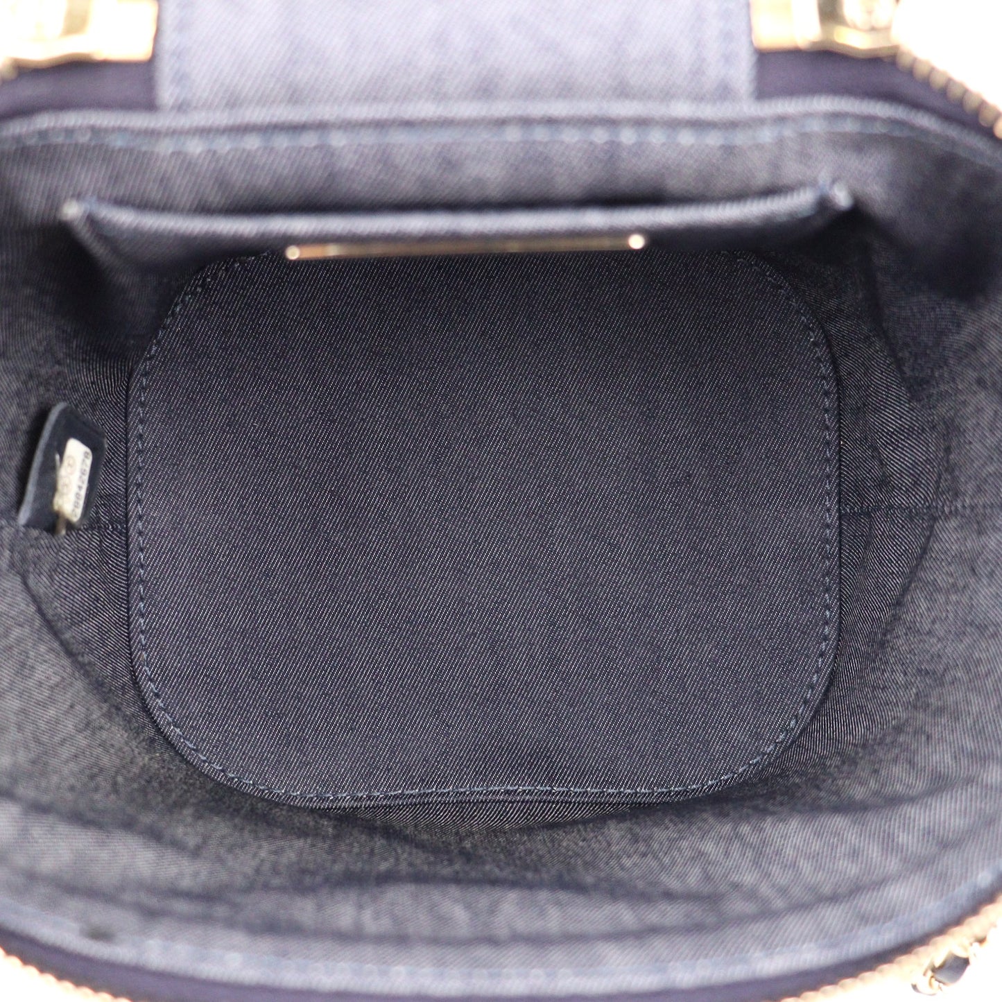 CHANEL AS0323 VANITY BAG