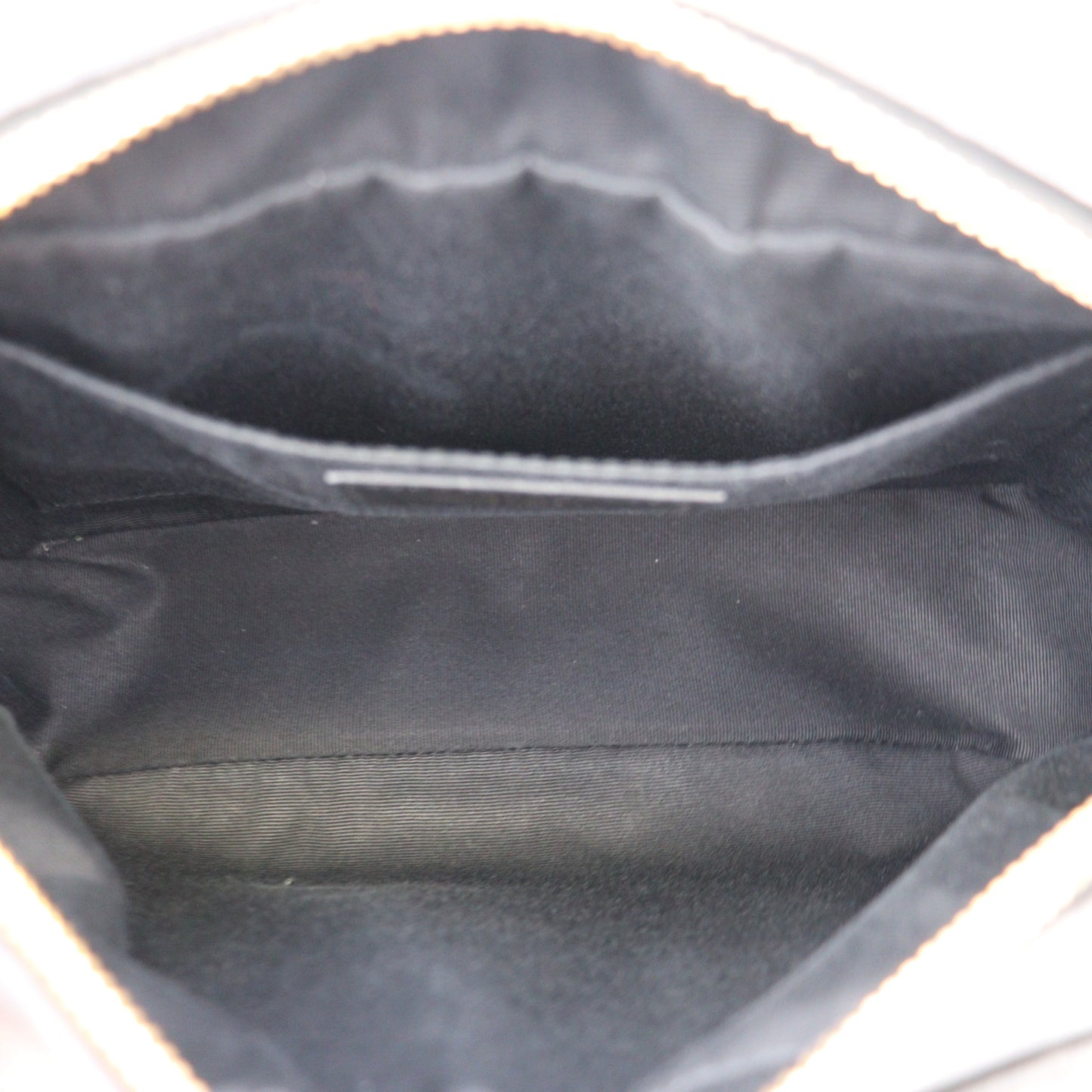 SAINT LAURENT 612544 DV707 LOU