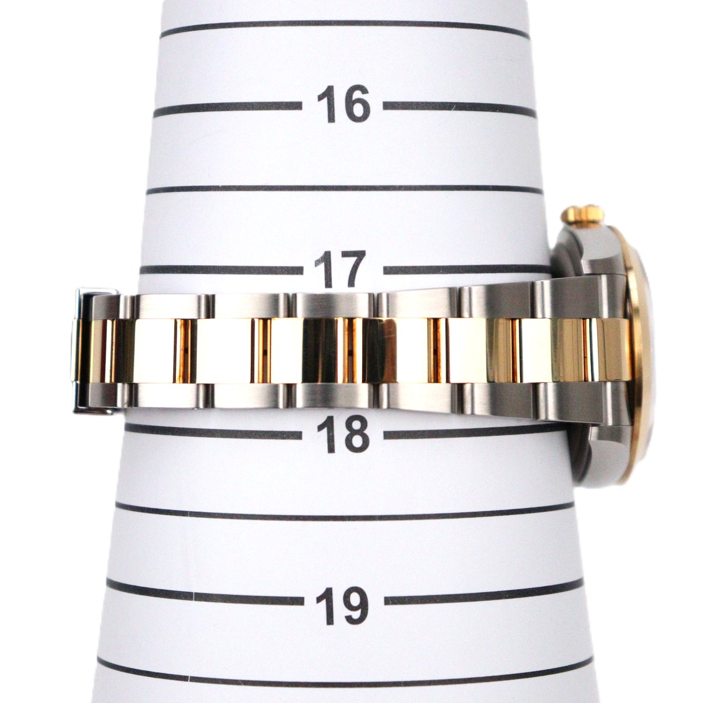 ROLEX 124273 Explorer