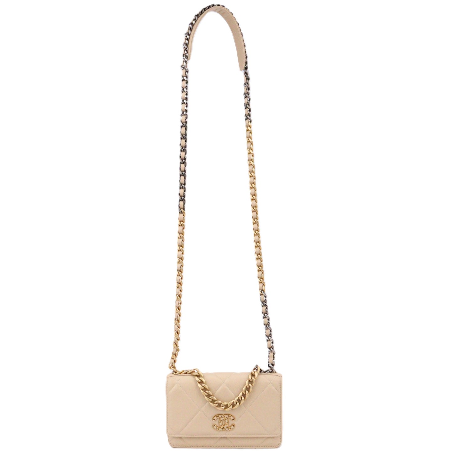 CHANEL AP0957 CHANEL 19