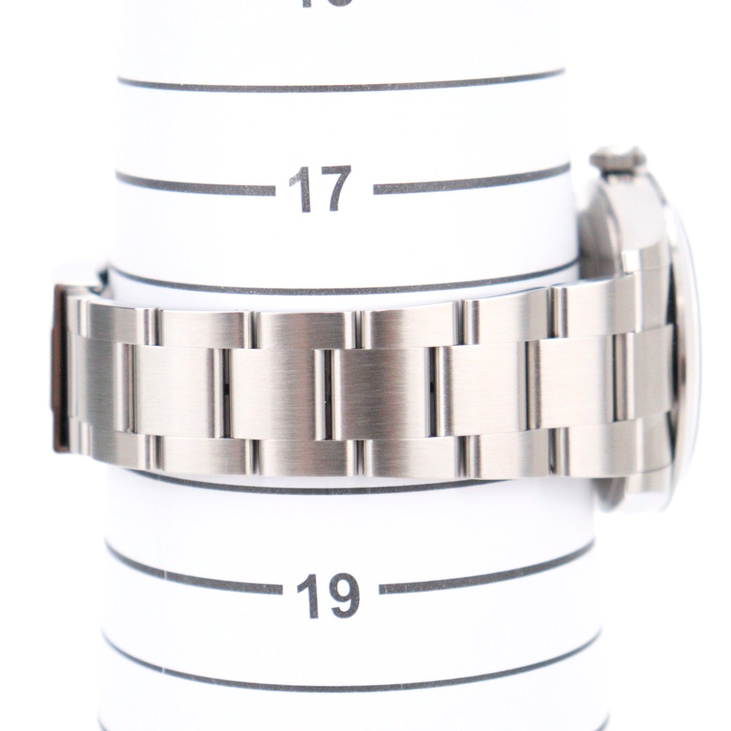 ROLEX 224270 Explorer