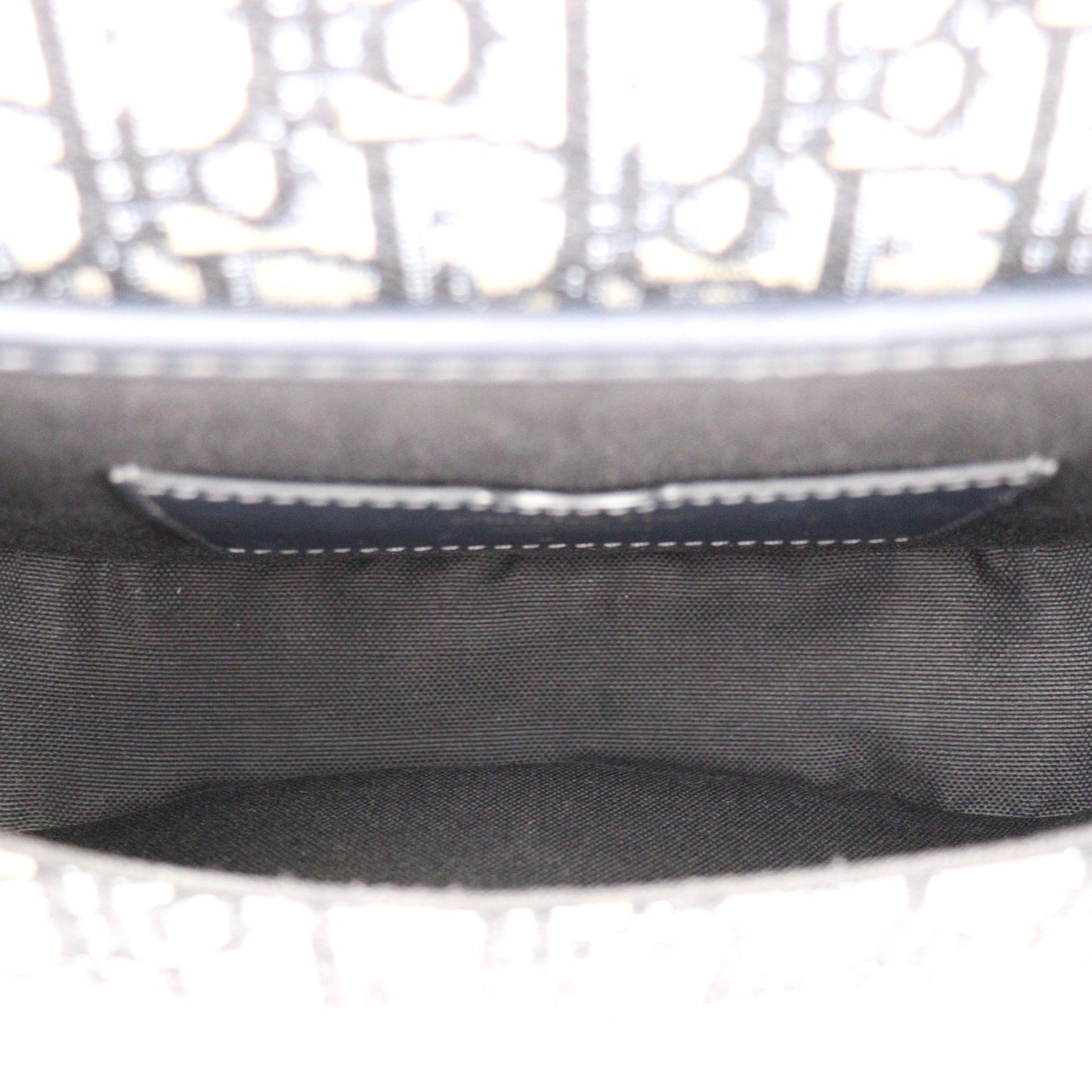 DIOR M9319UTZQ BOBBY MEDIUM CROSSBODY BAG