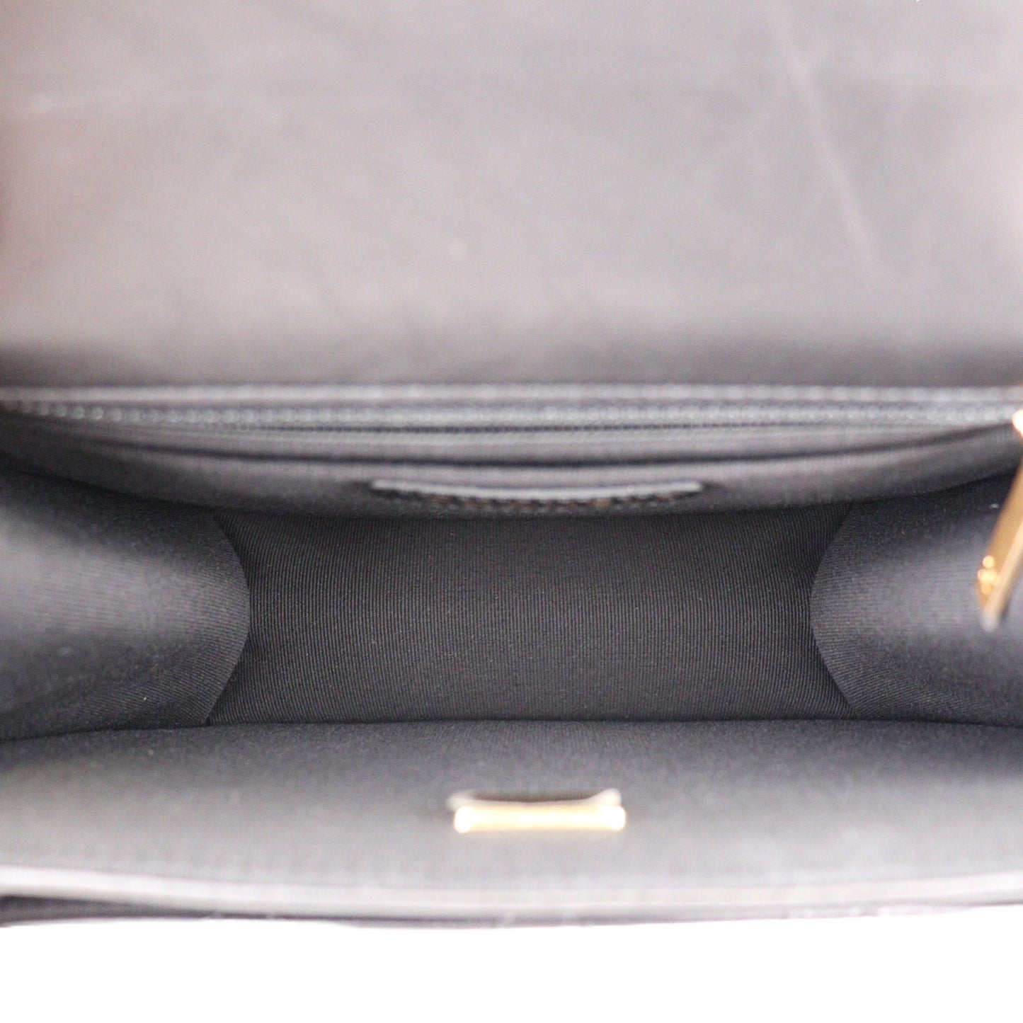 CHANEL AS3932 HANDBAG