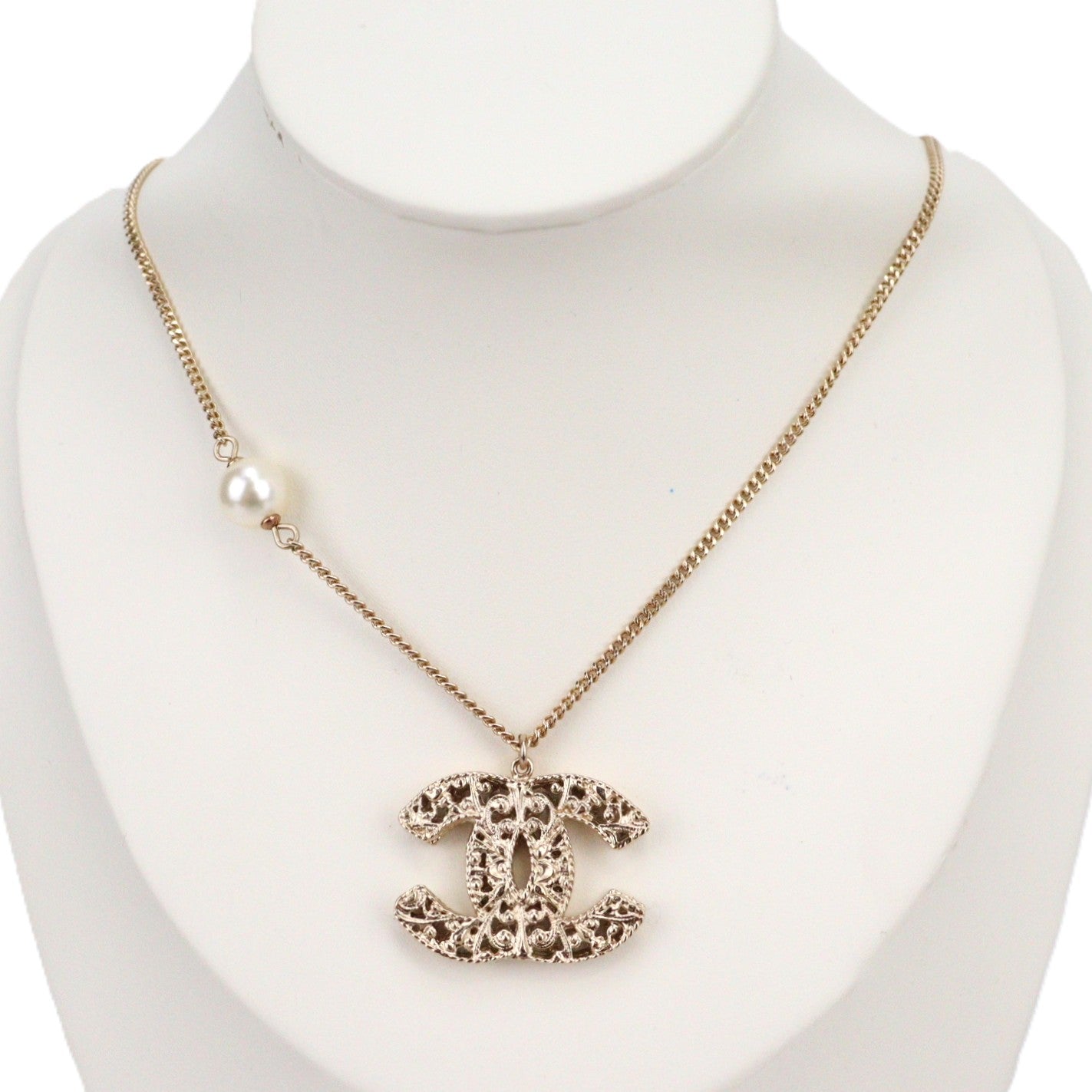 CHANEL 39166 NECKLACE