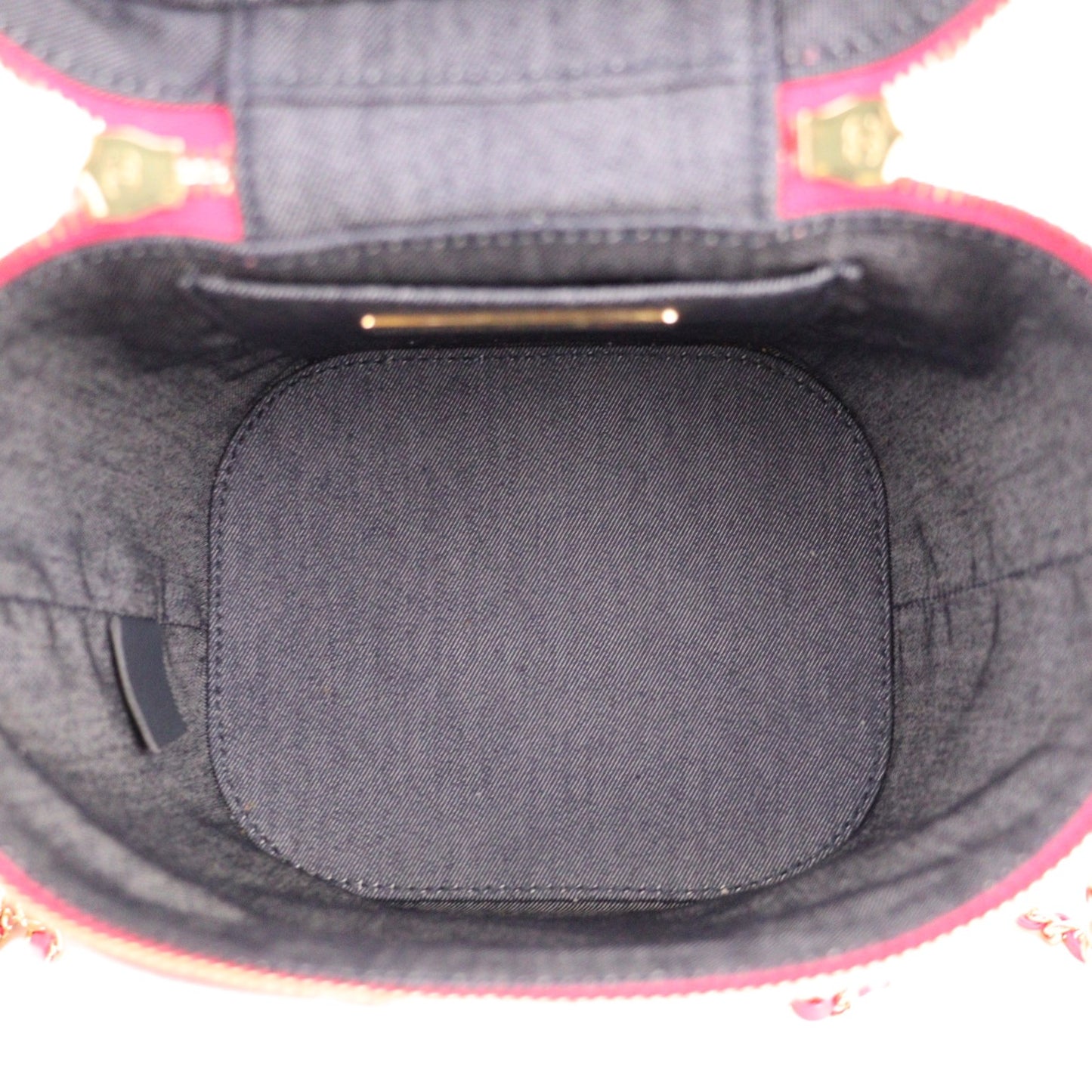 CHANEL AS0323 VANITY BAG