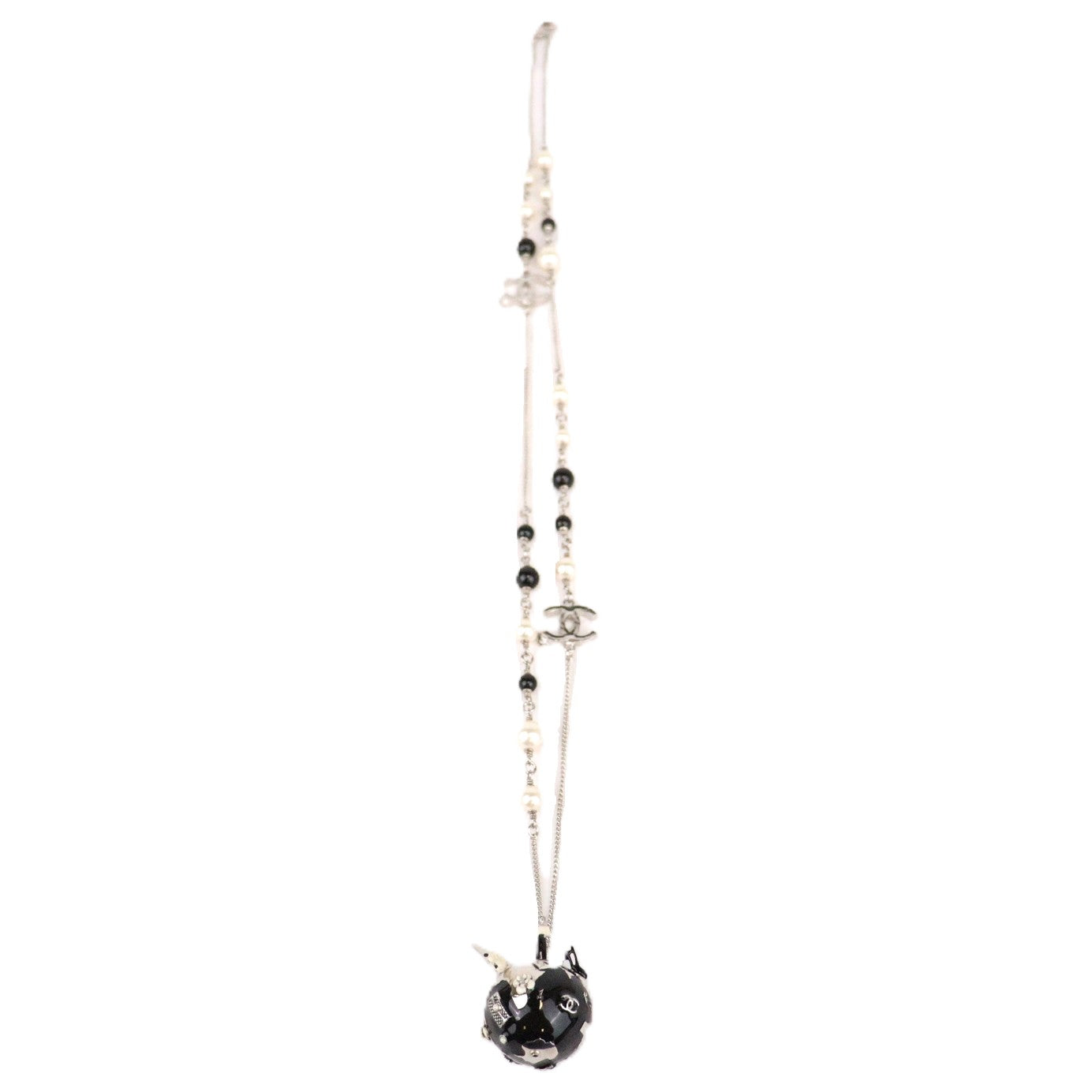 CHANEL NECKLACE