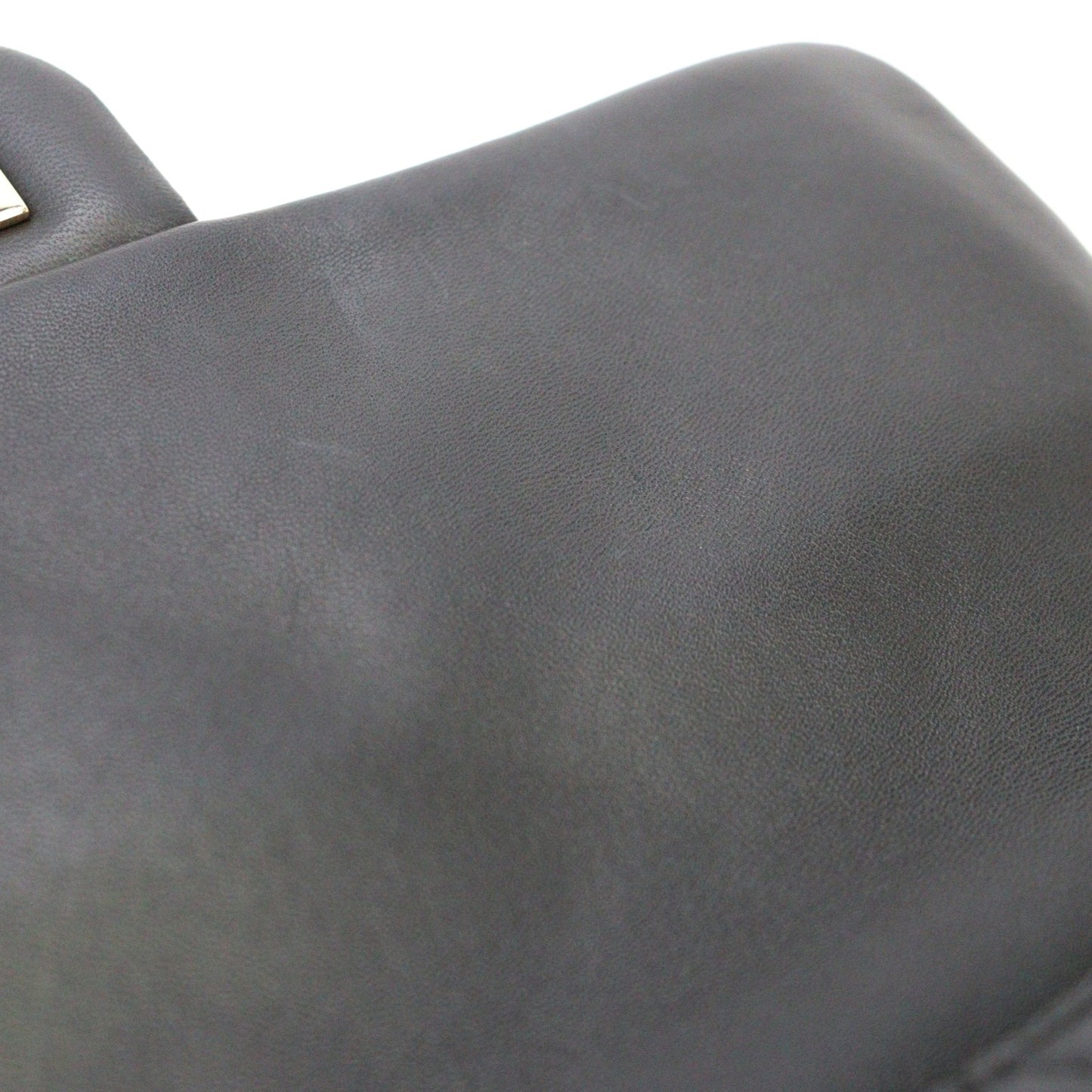 CHANEL AS1353 HANDBAG