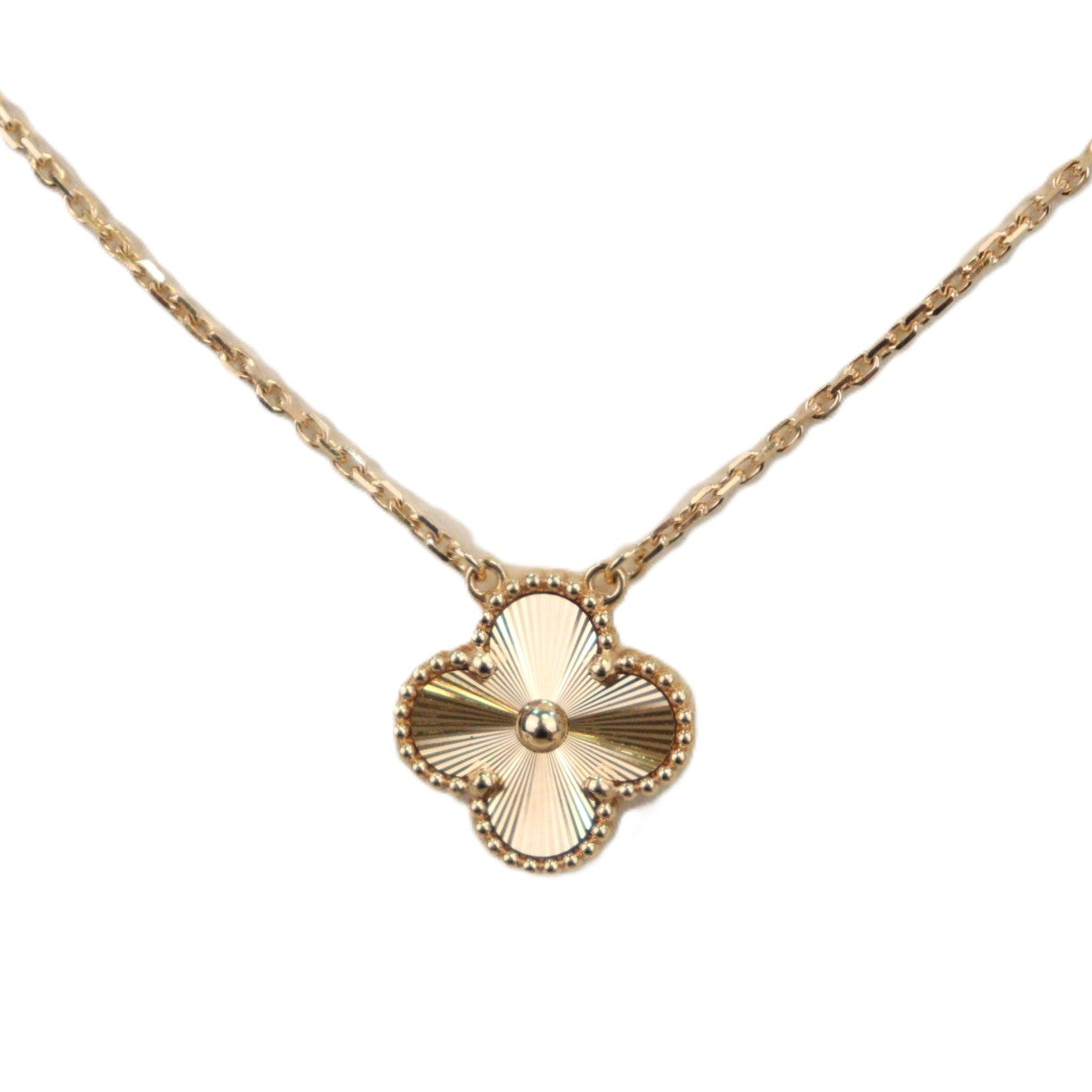 Van Cleef & Arpels Vintage Alhambra VCARP4KL00 Necklace