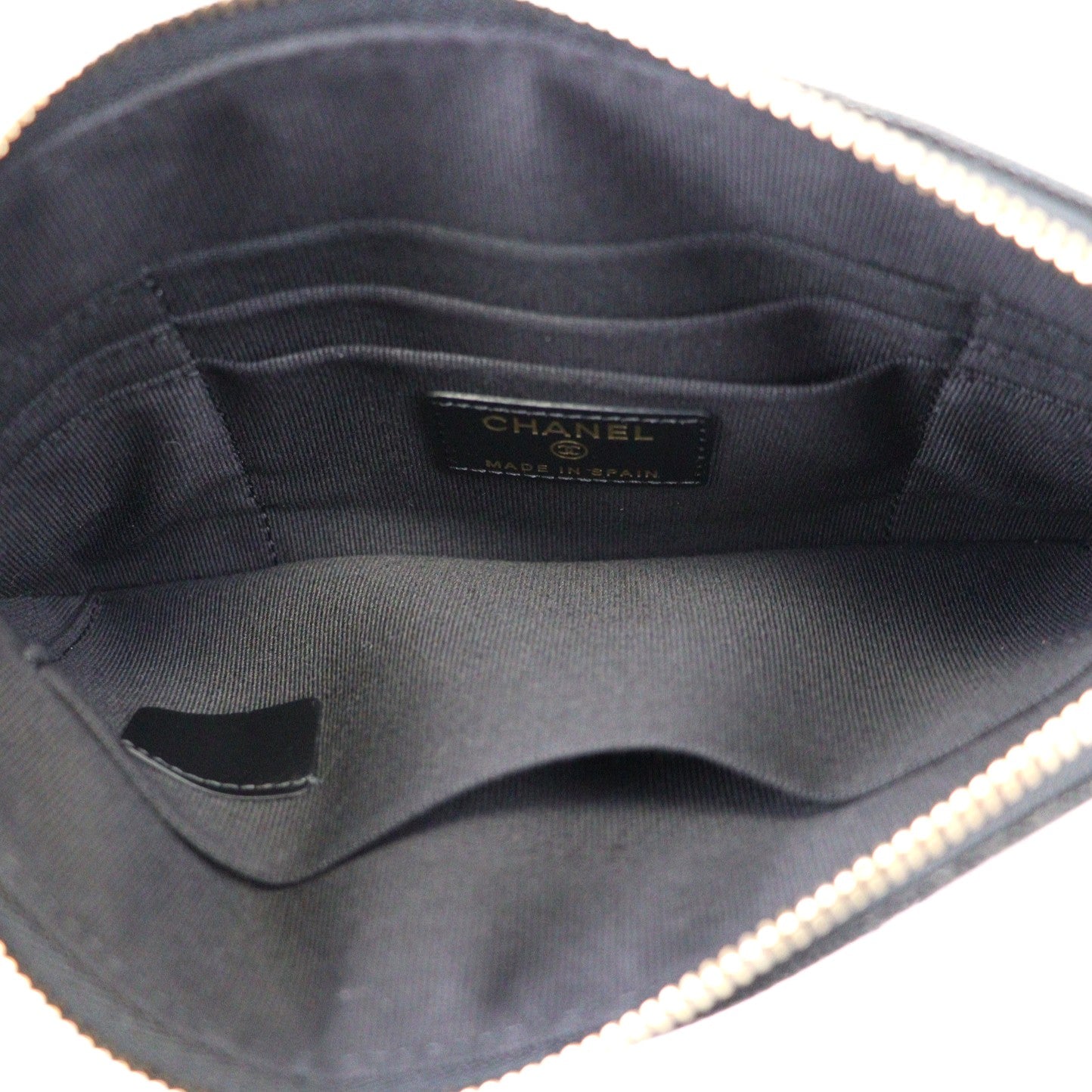 CHANEL AP3344 POUCH