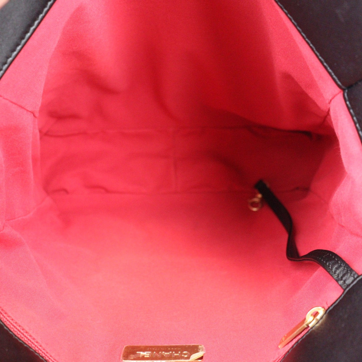 CHANEL AS3519 CHANEL 19 TOTE BAG