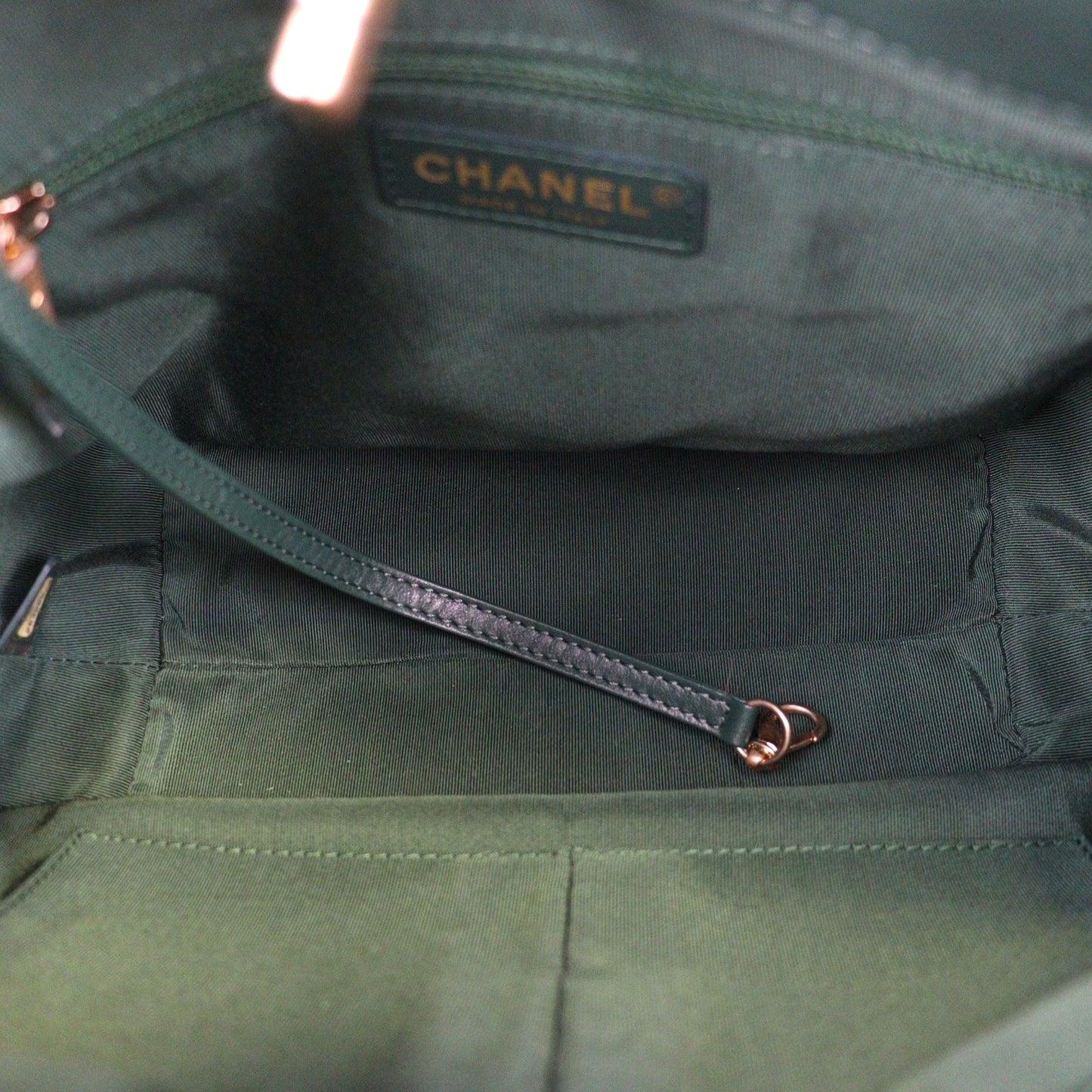 CHANEL 57573 CROSSBODY BAG