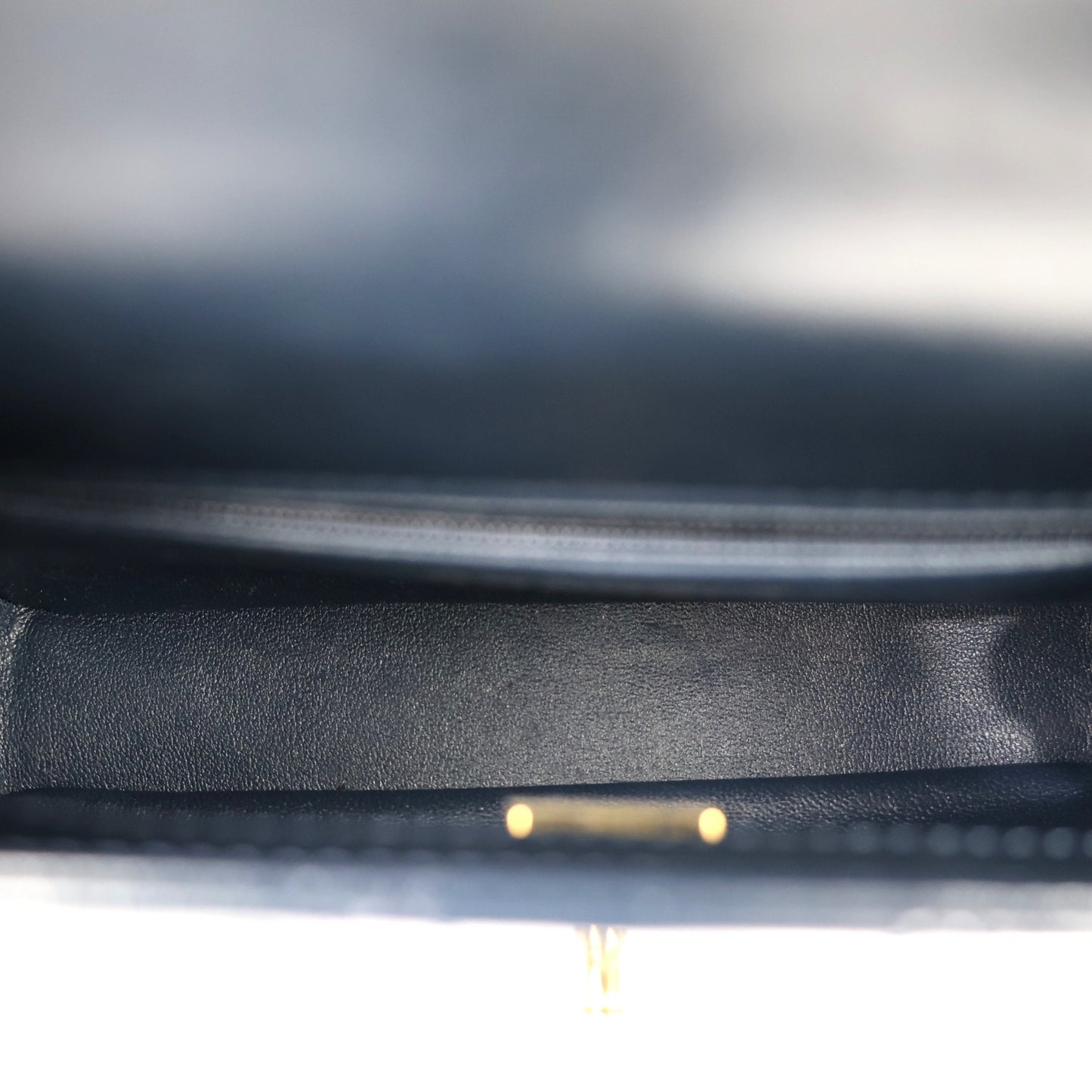 CHANEL AS4023 HANDBAG