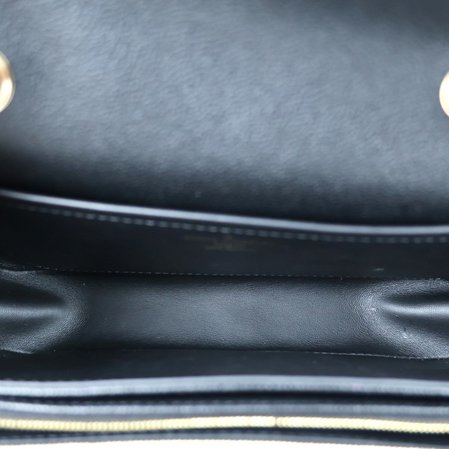 LOUIS VUITTON M46200 MARCEAU CROSSBODY BAG