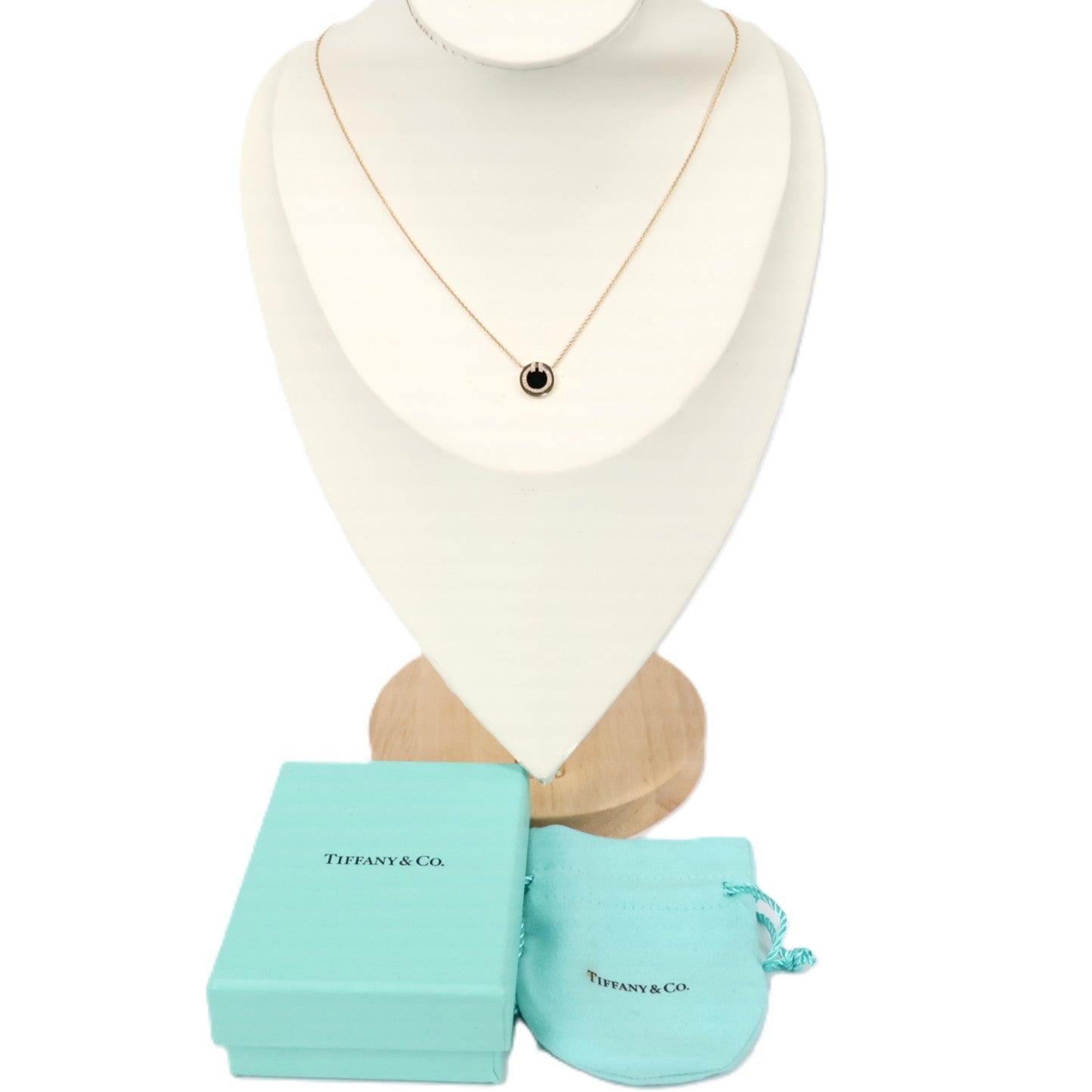 TIFFANY & Co. 67467663 T Circle Necklace
