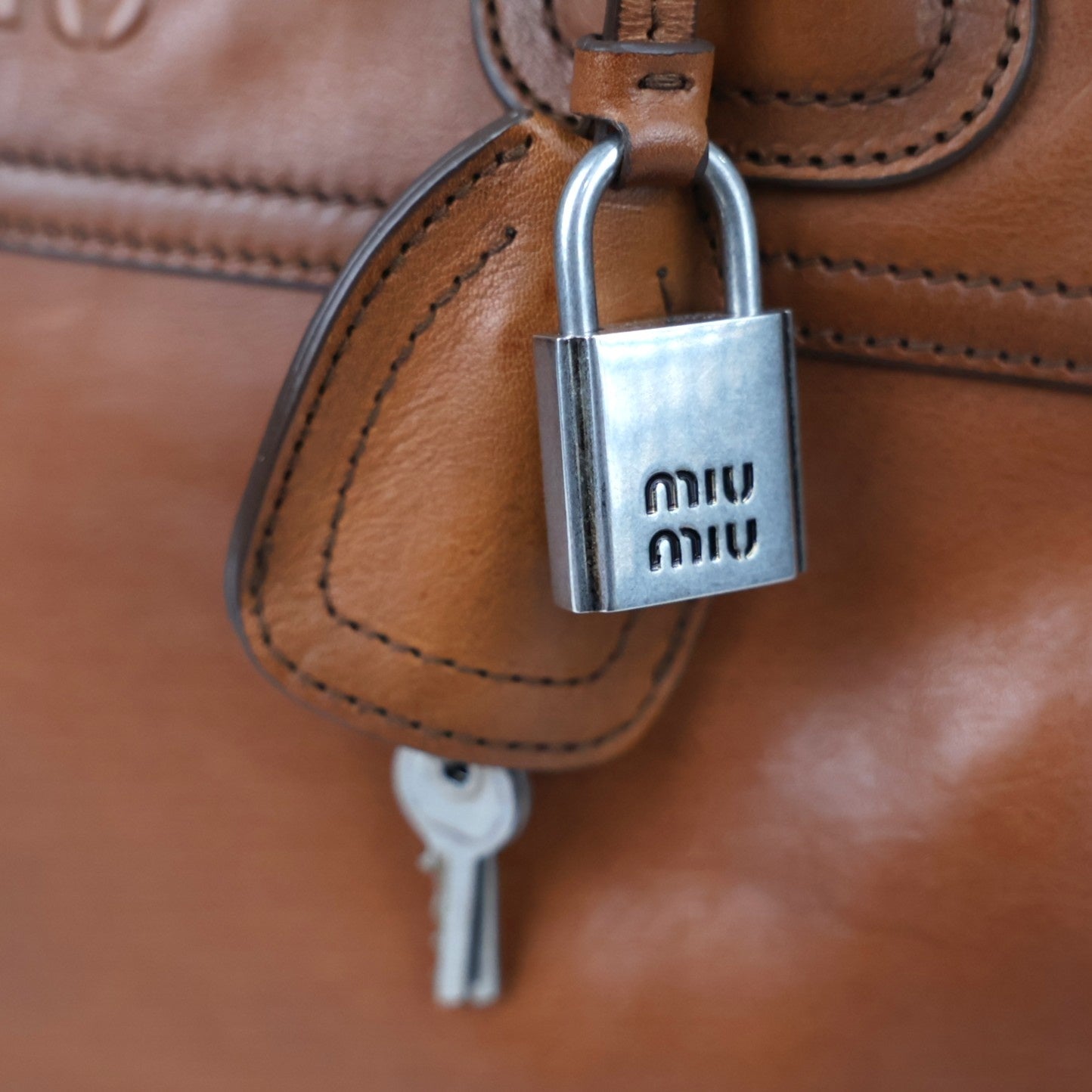 MIU MIU 5BB196 VIVANT MEDIUM HANDBAG