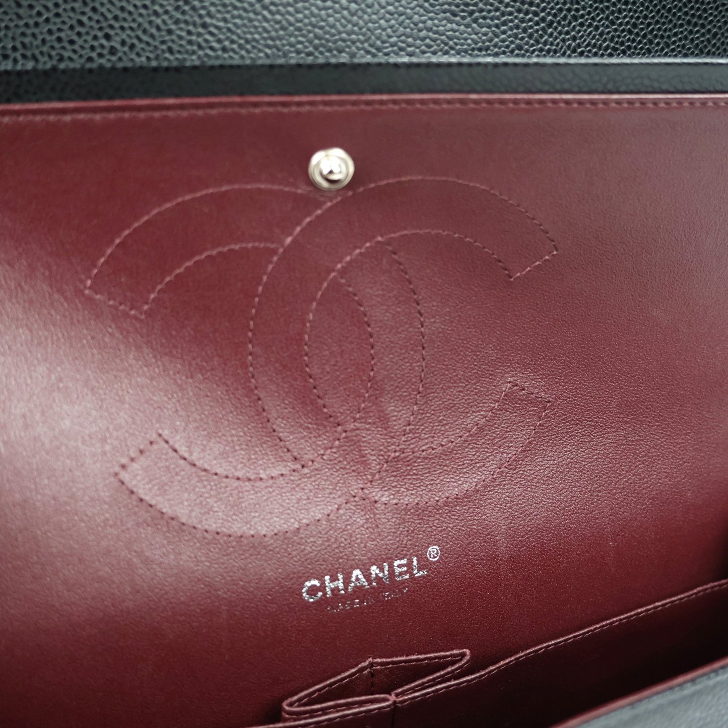 CHANEL 58600 CLASSIC FLAP LARGE SHOULDER BAG