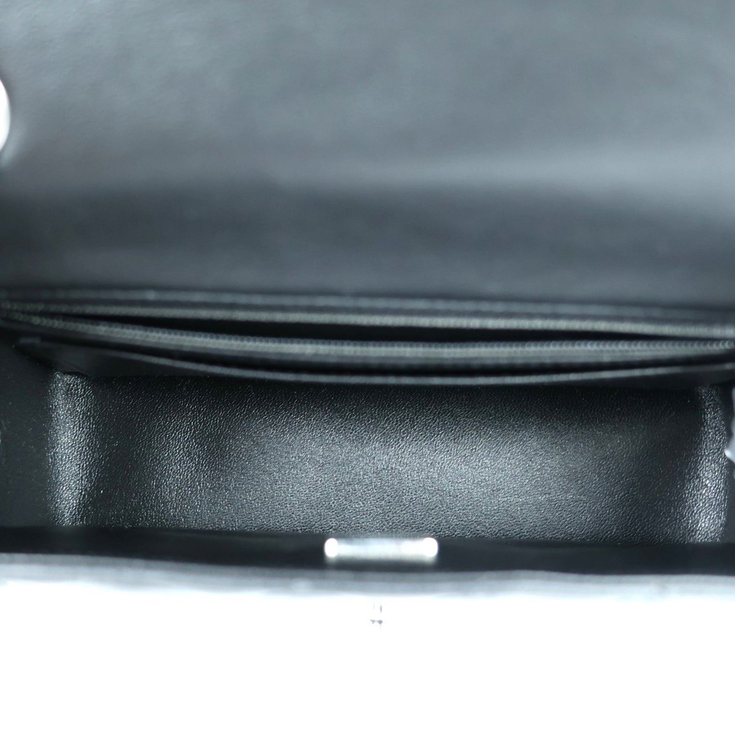 CHANEL 69900 CLASSIC FLAP MINI SHOULDER BAG