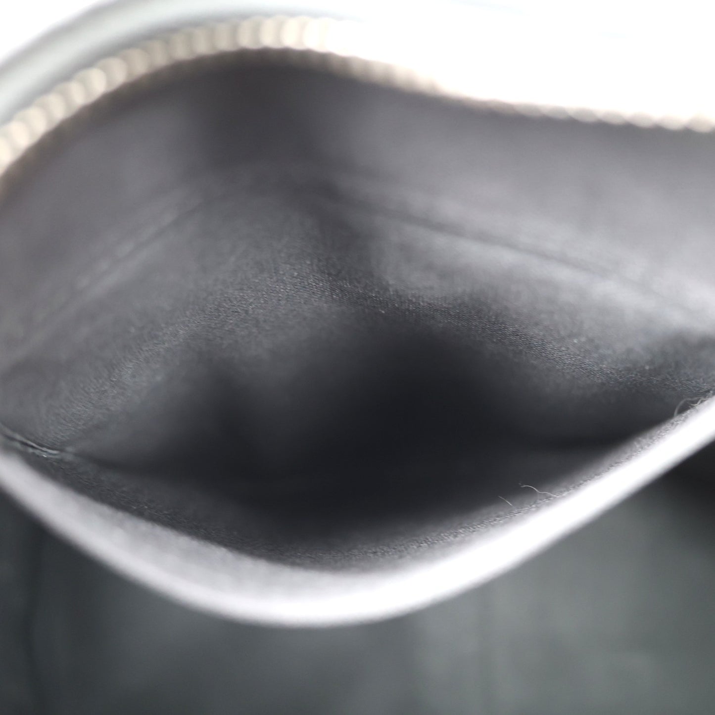 LOUIS VUITTON M46655 KEEPALL BANDOULIERE 35 TRAVEL BAG