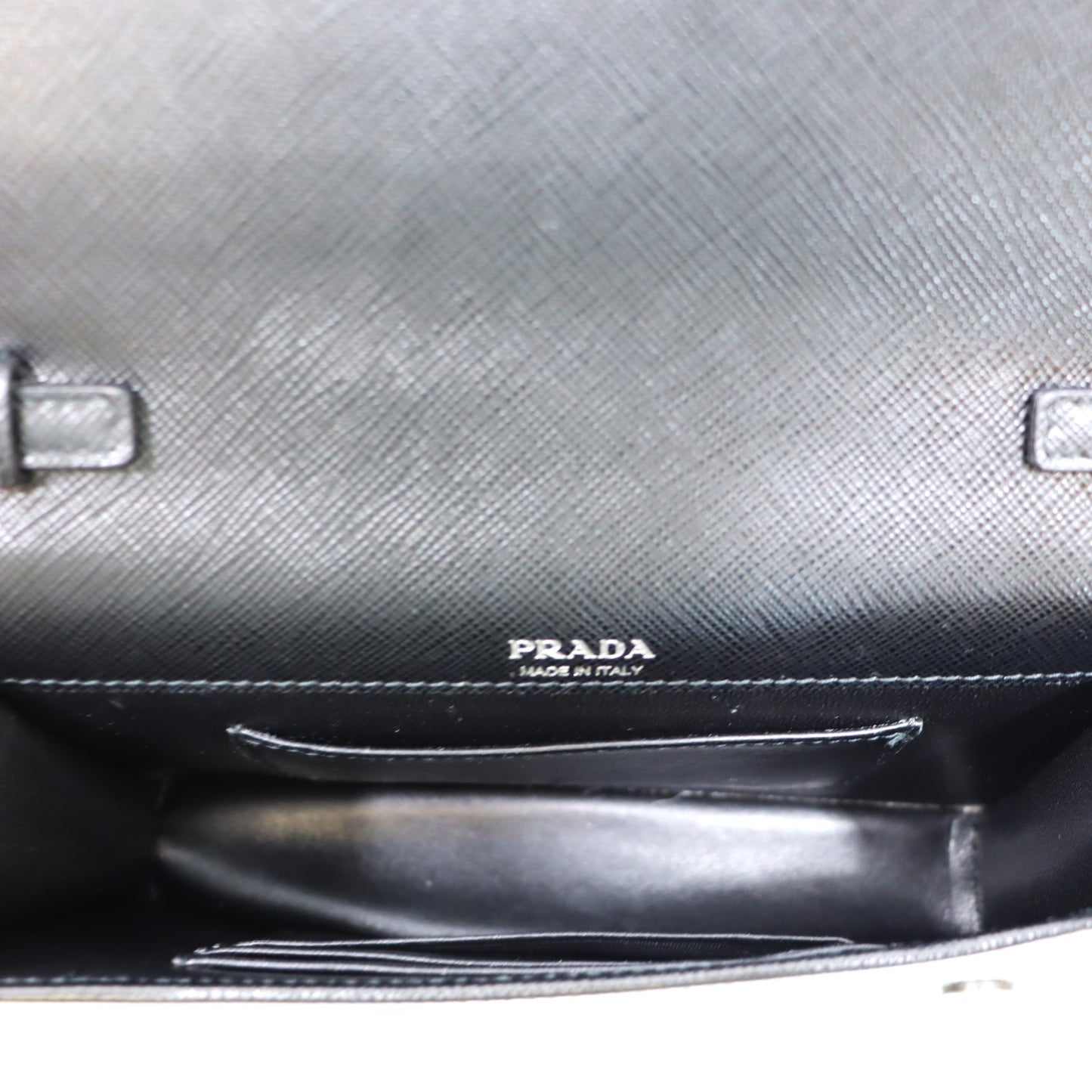 PRADA 1BP019 WALLET ON CHAIN