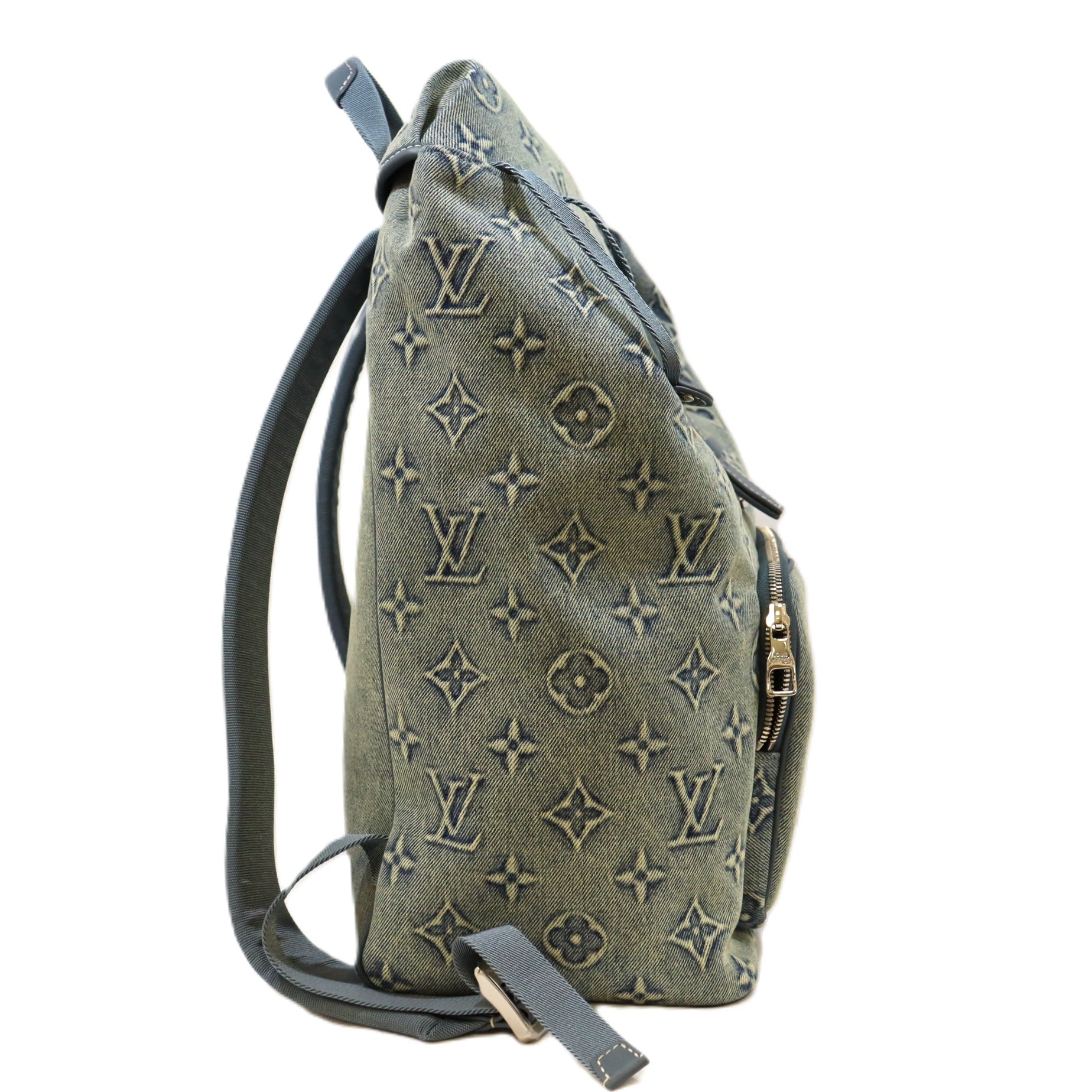 Lv backpack price singapore on sale