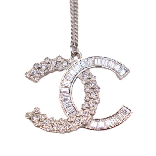 CHANEL NECKLACE