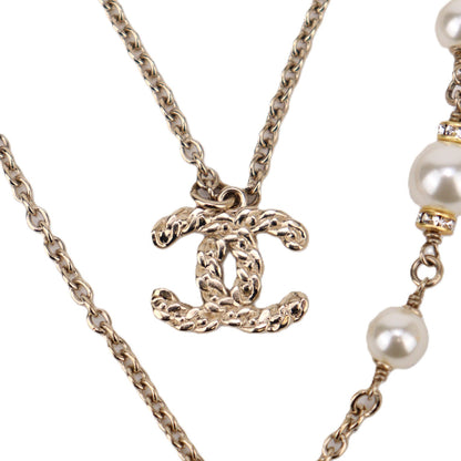 CHANEL NECKLACE